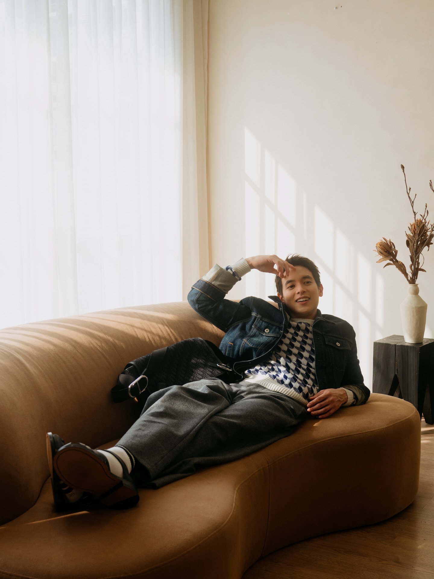 เจมส์ - จิรายุ ตั้งศรีสุข