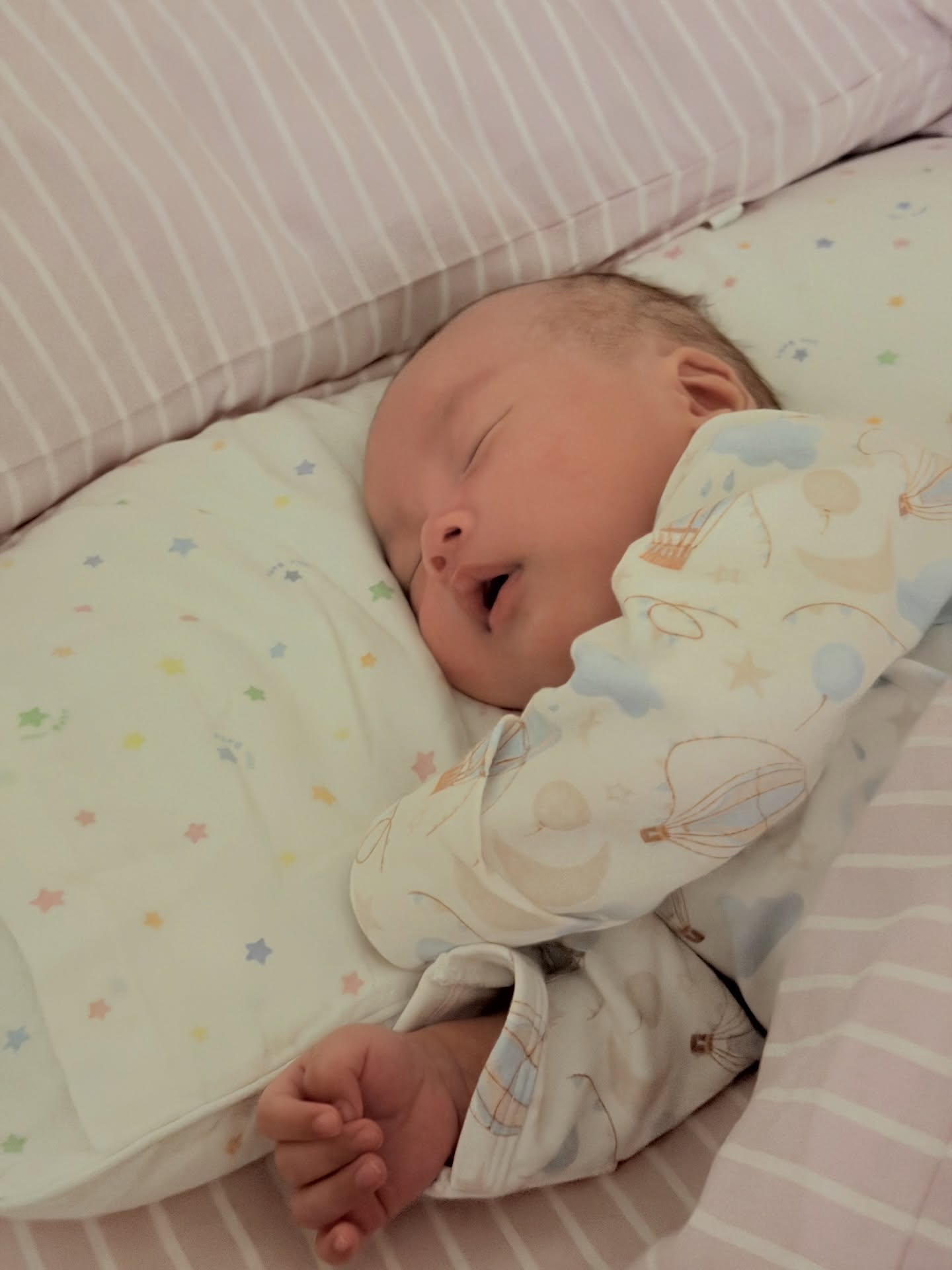 เจมส์ - จิรายุ ตั้งศรีสุข