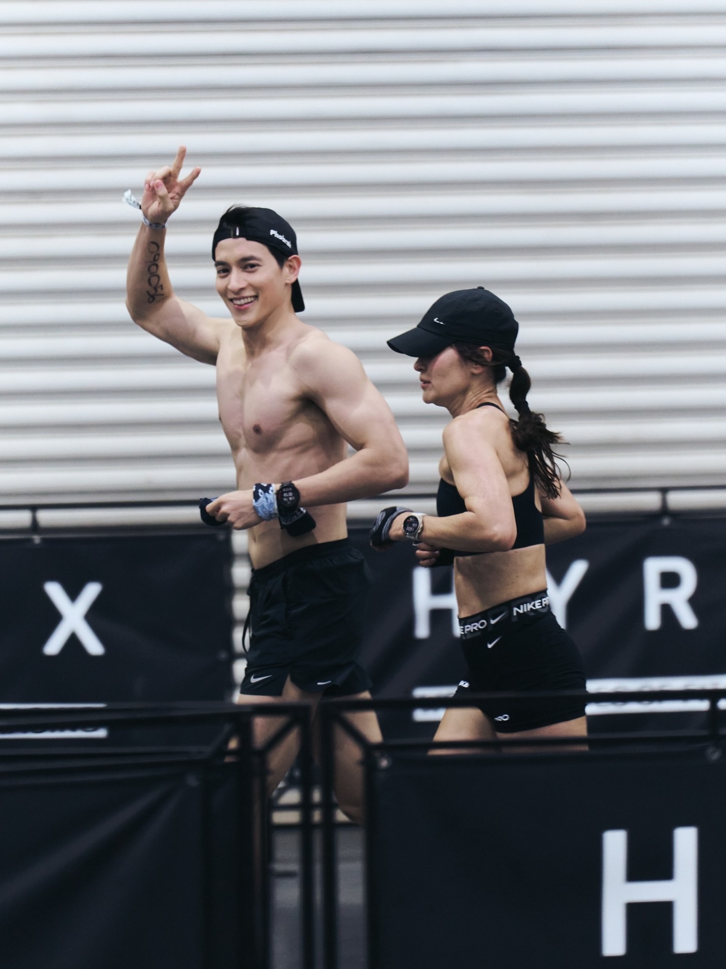 เจมส์ - จิรายุ ตั้งศรีสุข