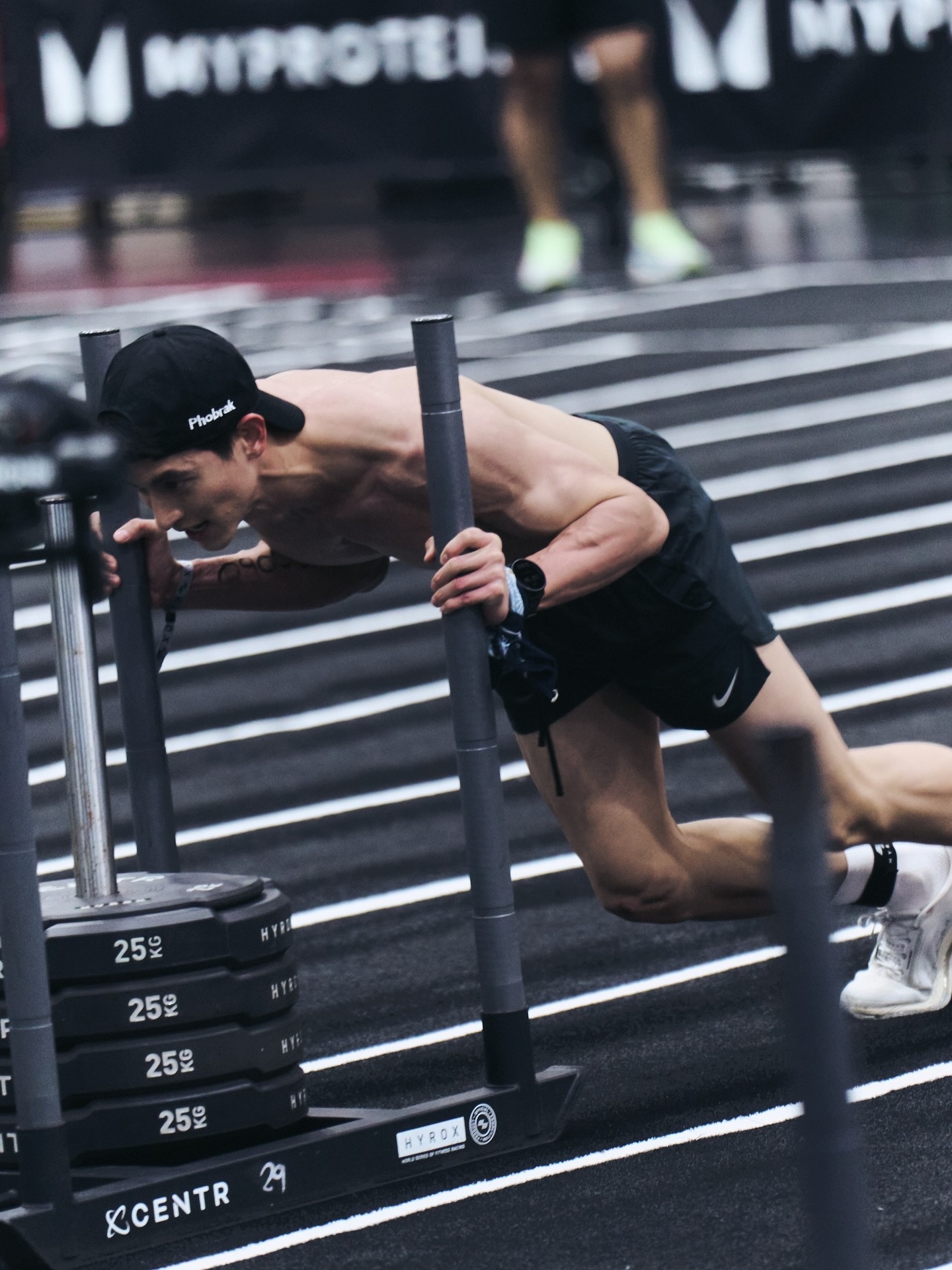 เจมส์ - จิรายุ ตั้งศรีสุข