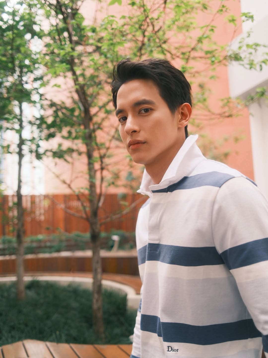 เจมส์ - จิรายุ ตั้งศรีสุข