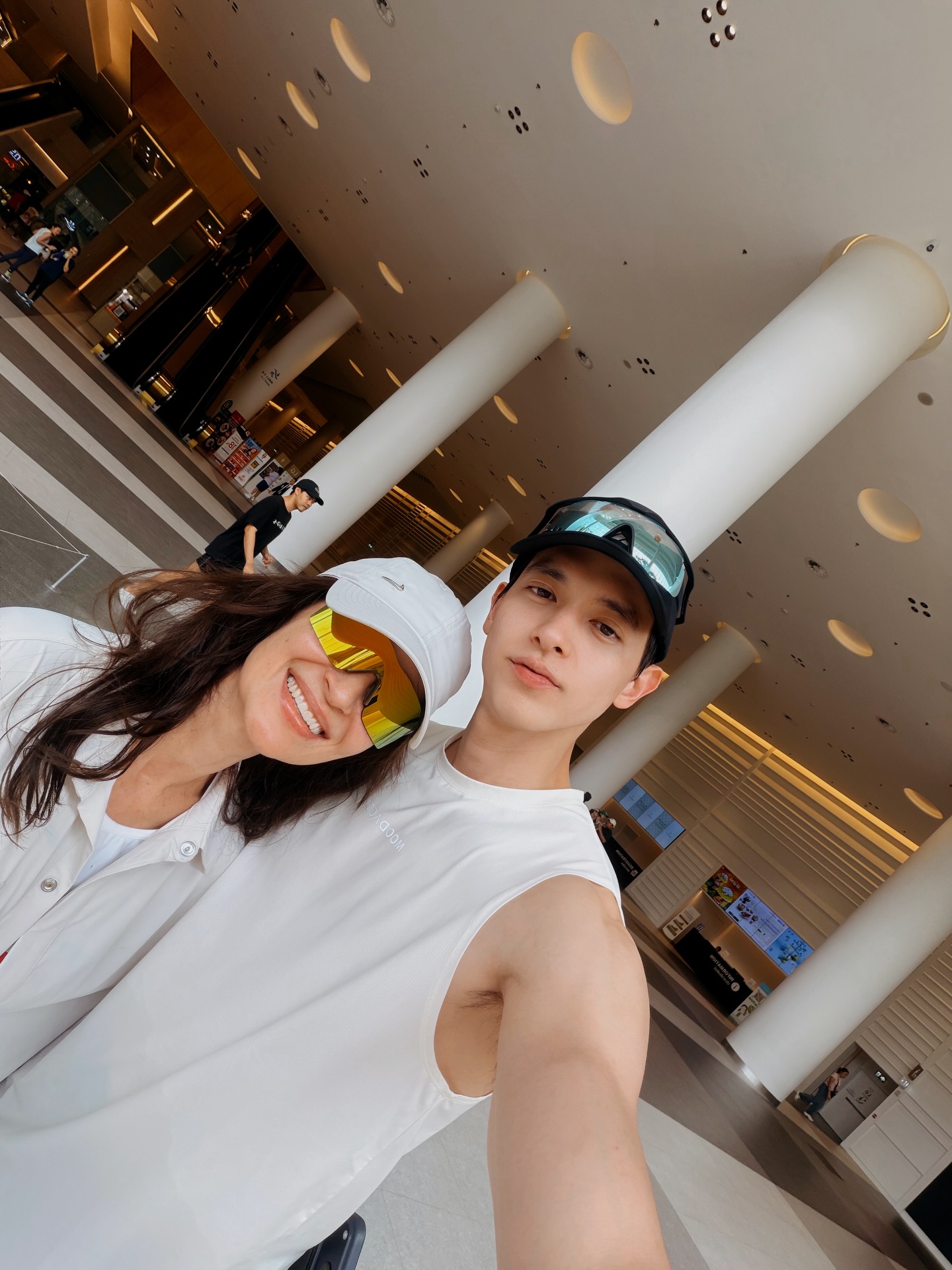 เจมส์ - จิรายุ ตั้งศรีสุข