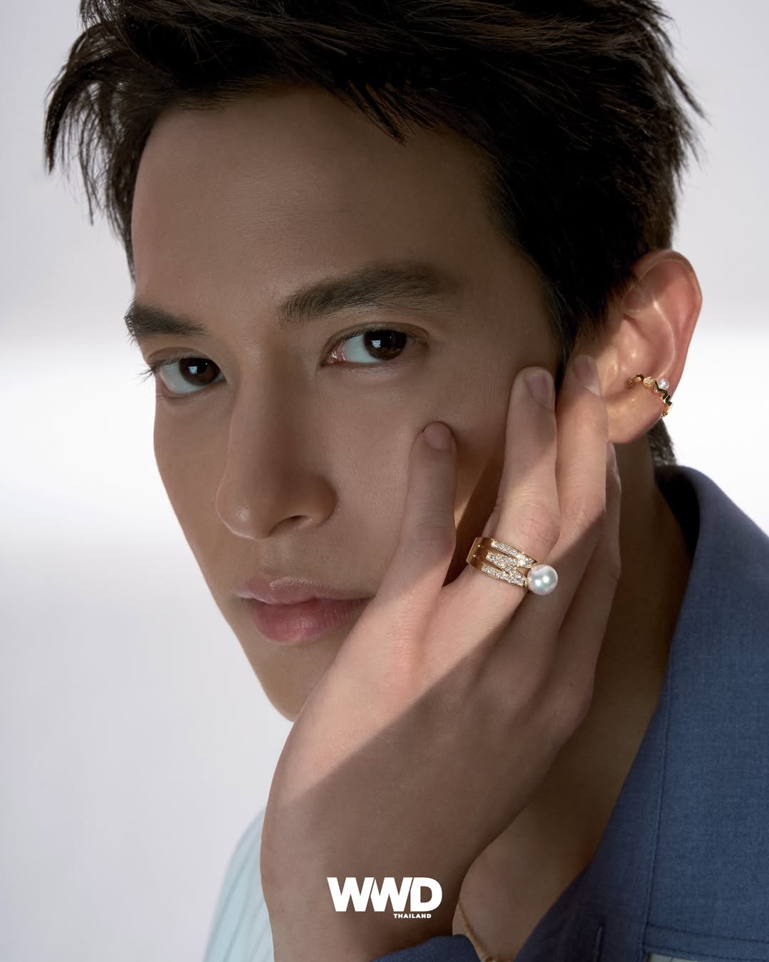 เจมส์ - จิรายุ ตั้งศรีสุข