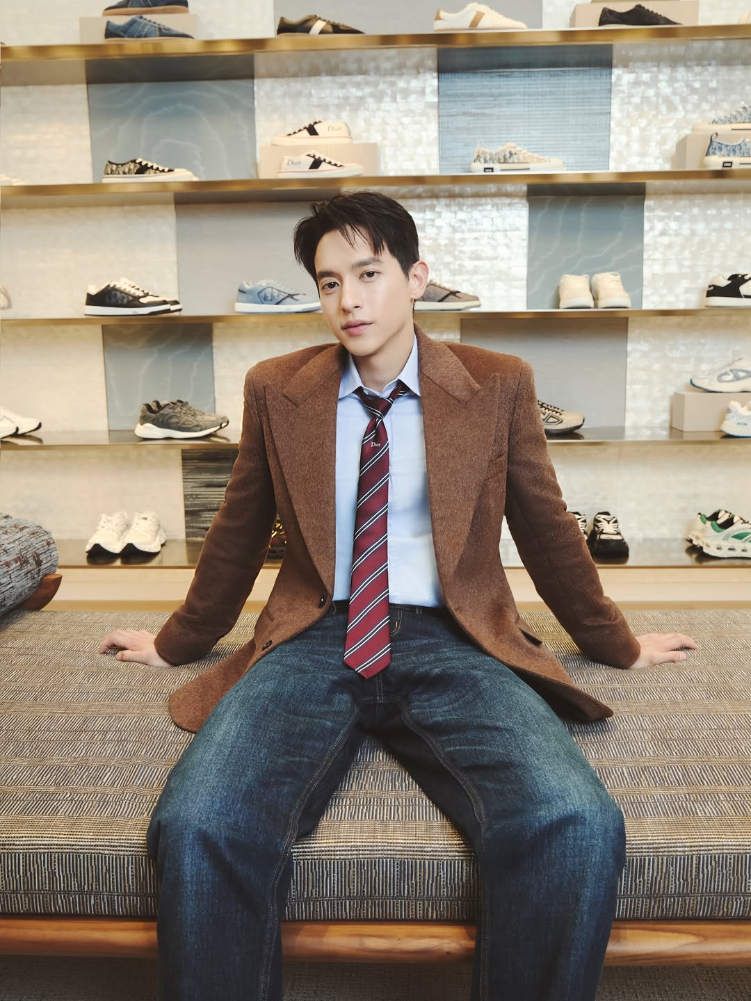 เจมส์ - จิรายุ ตั้งศรีสุข