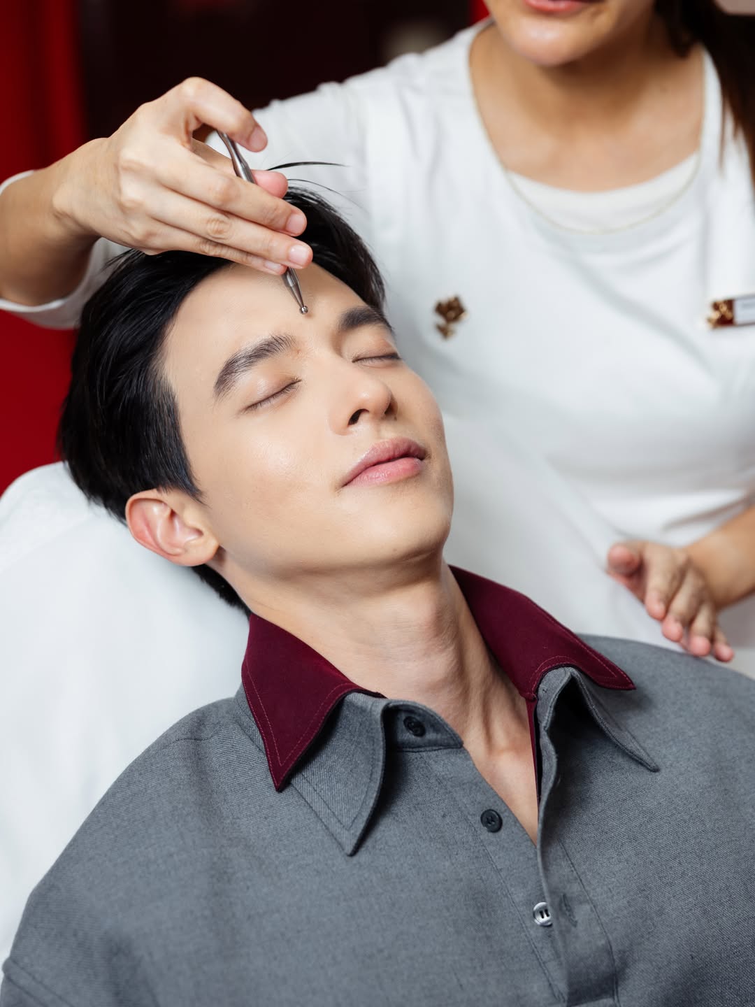 เจมส์ - จิรายุ ตั้งศรีสุข