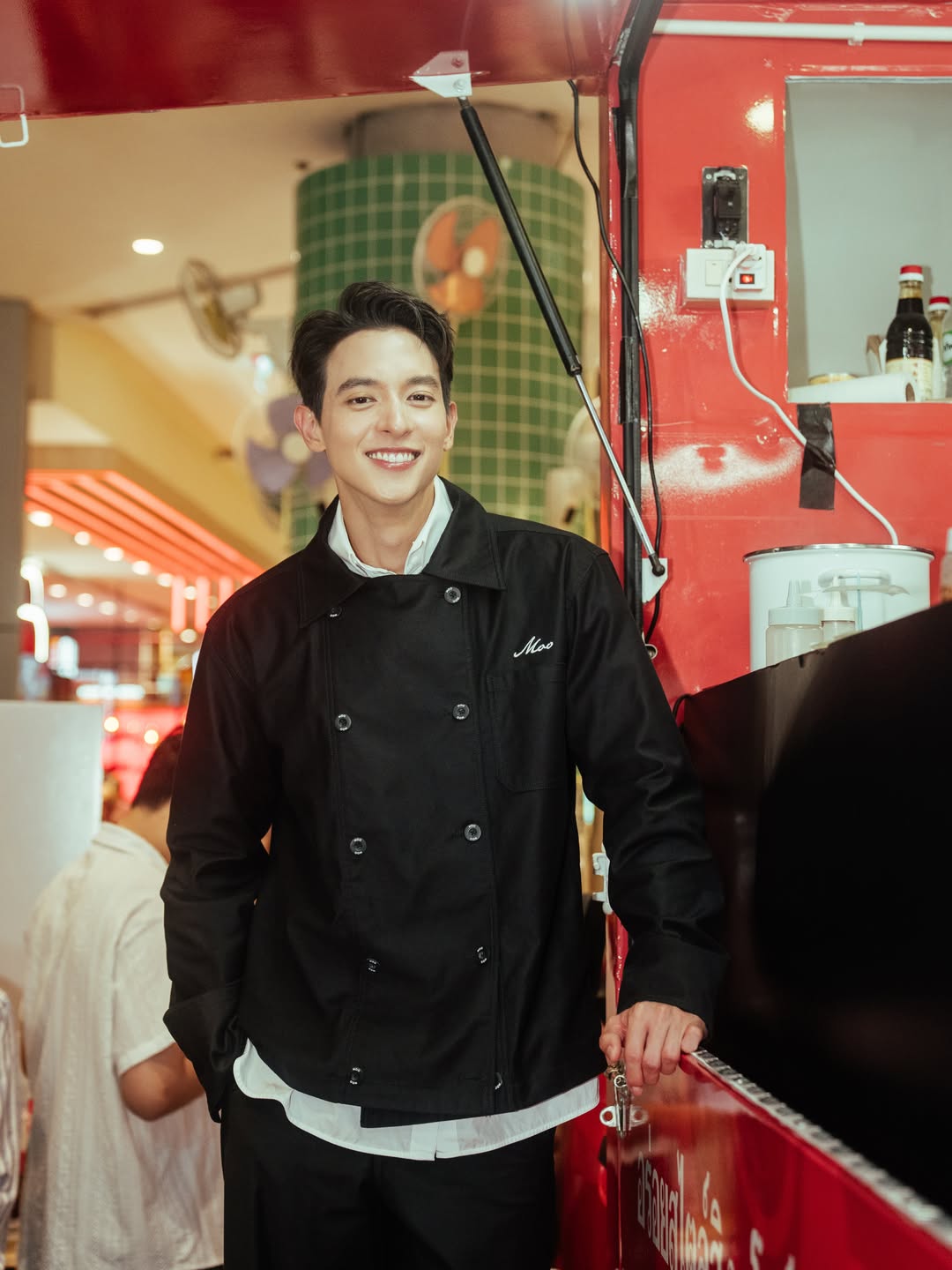 เจมส์ - จิรายุ ตั้งศรีสุข