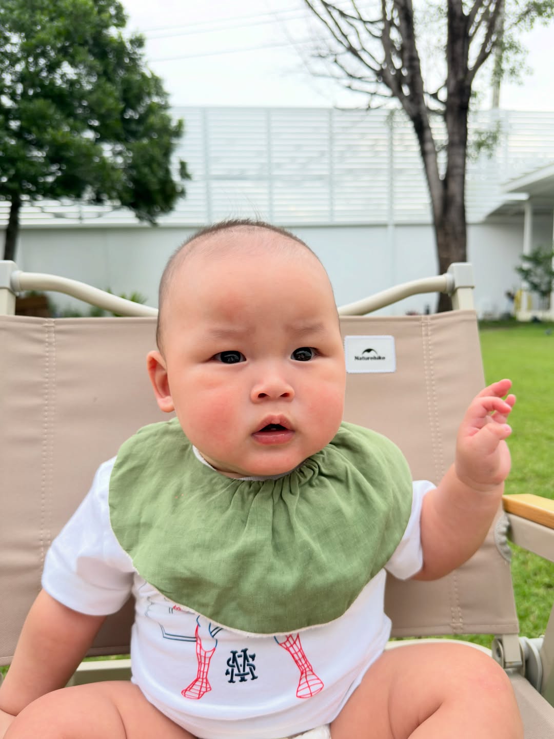 เจมส์ - จิรายุ ตั้งศรีสุข