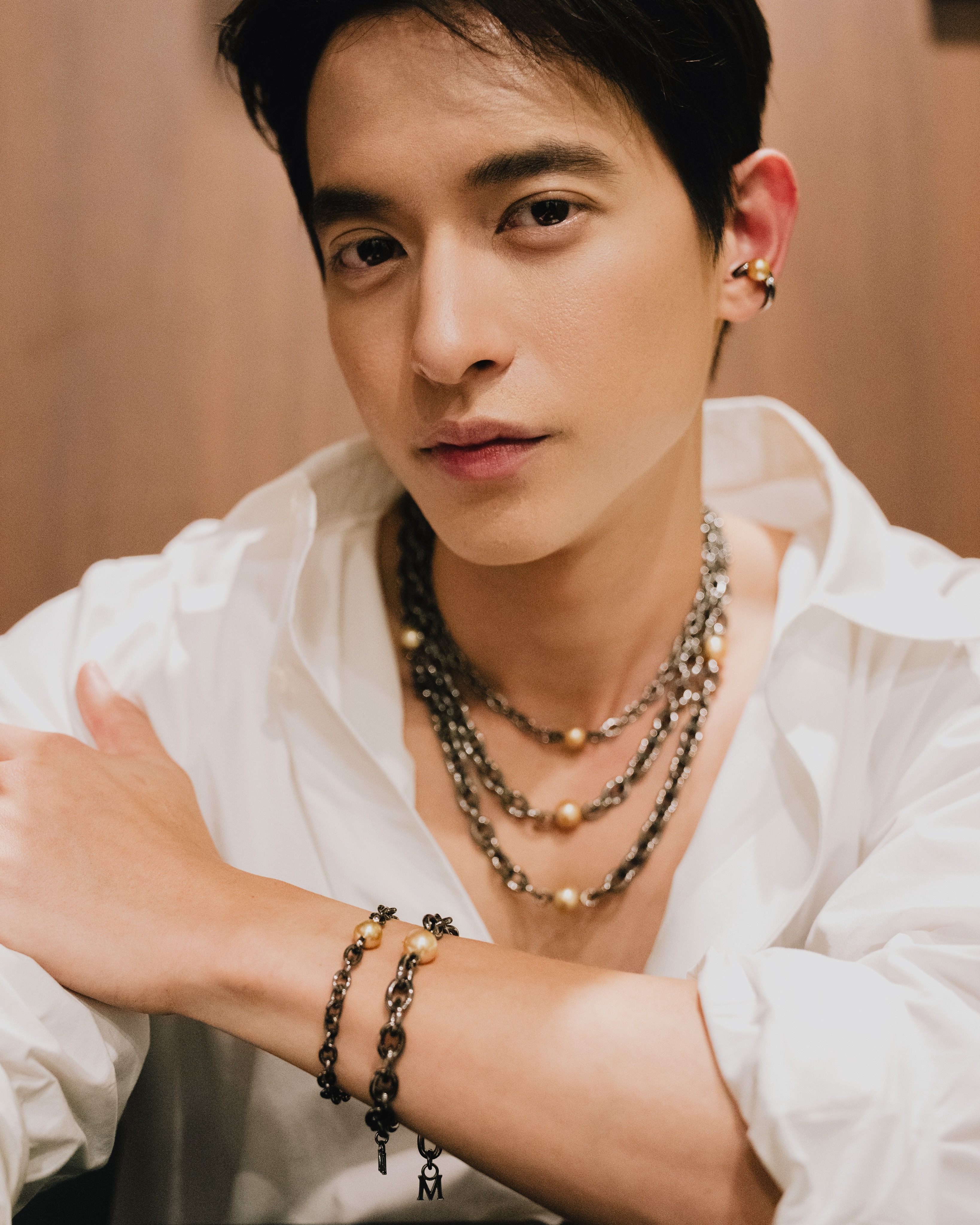 เจมส์ - จิรายุ ตั้งศรีสุข