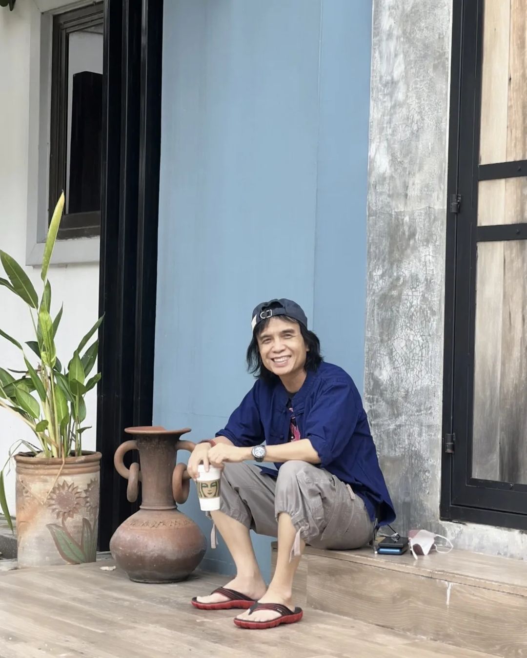สลา คุณวุฒิ