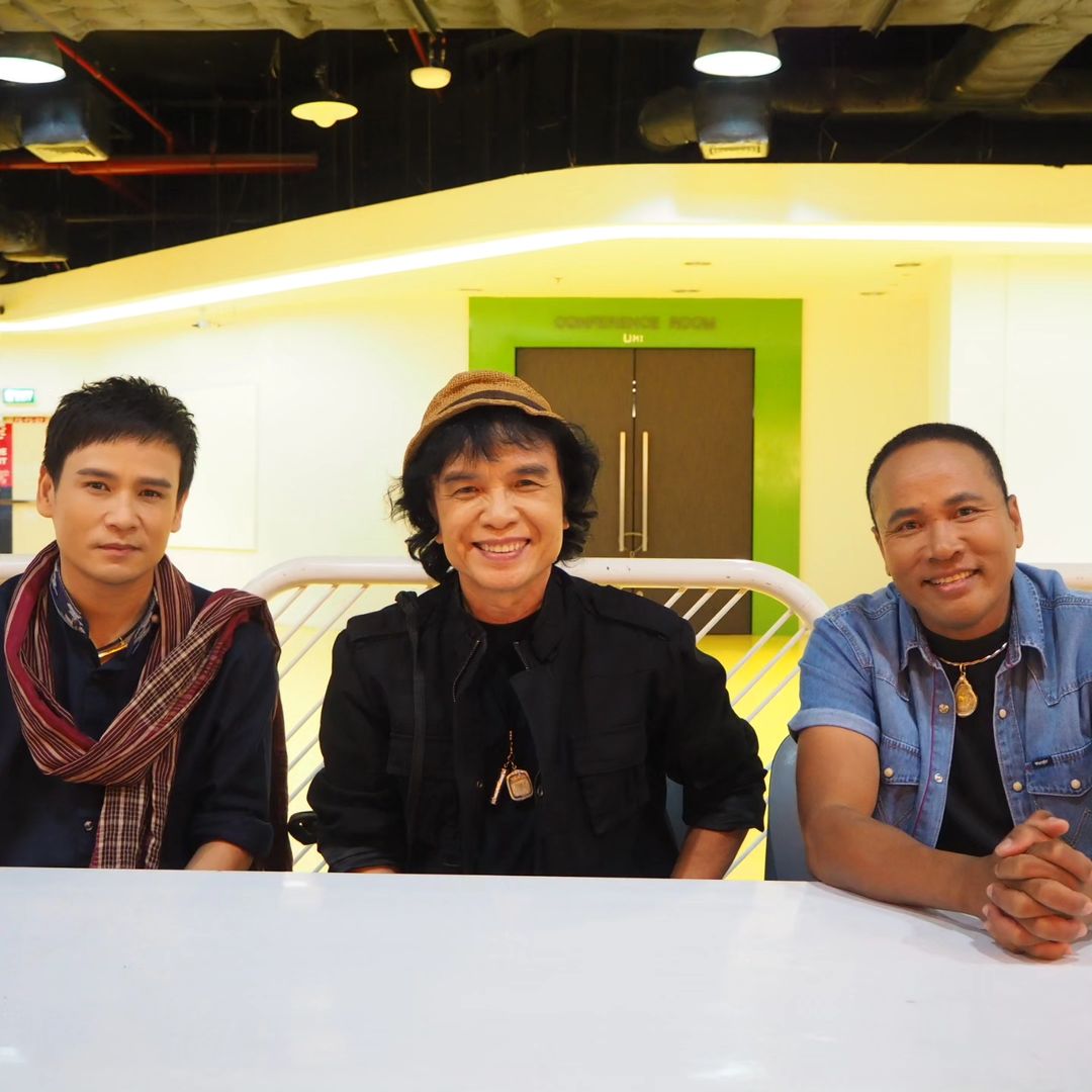 สลา คุณวุฒิ