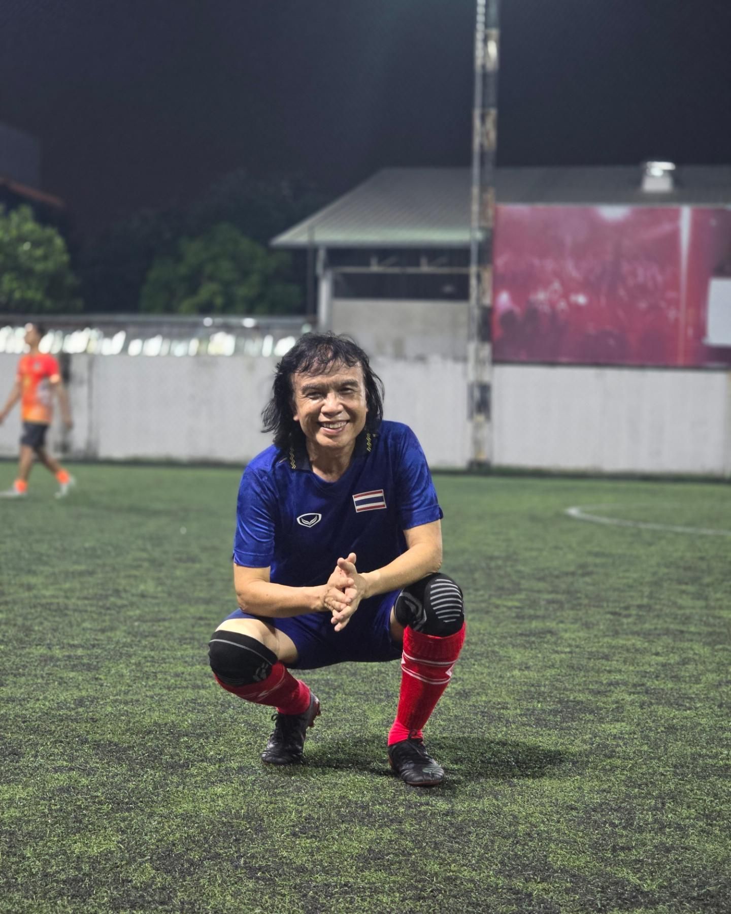 สลา คุณวุฒิ