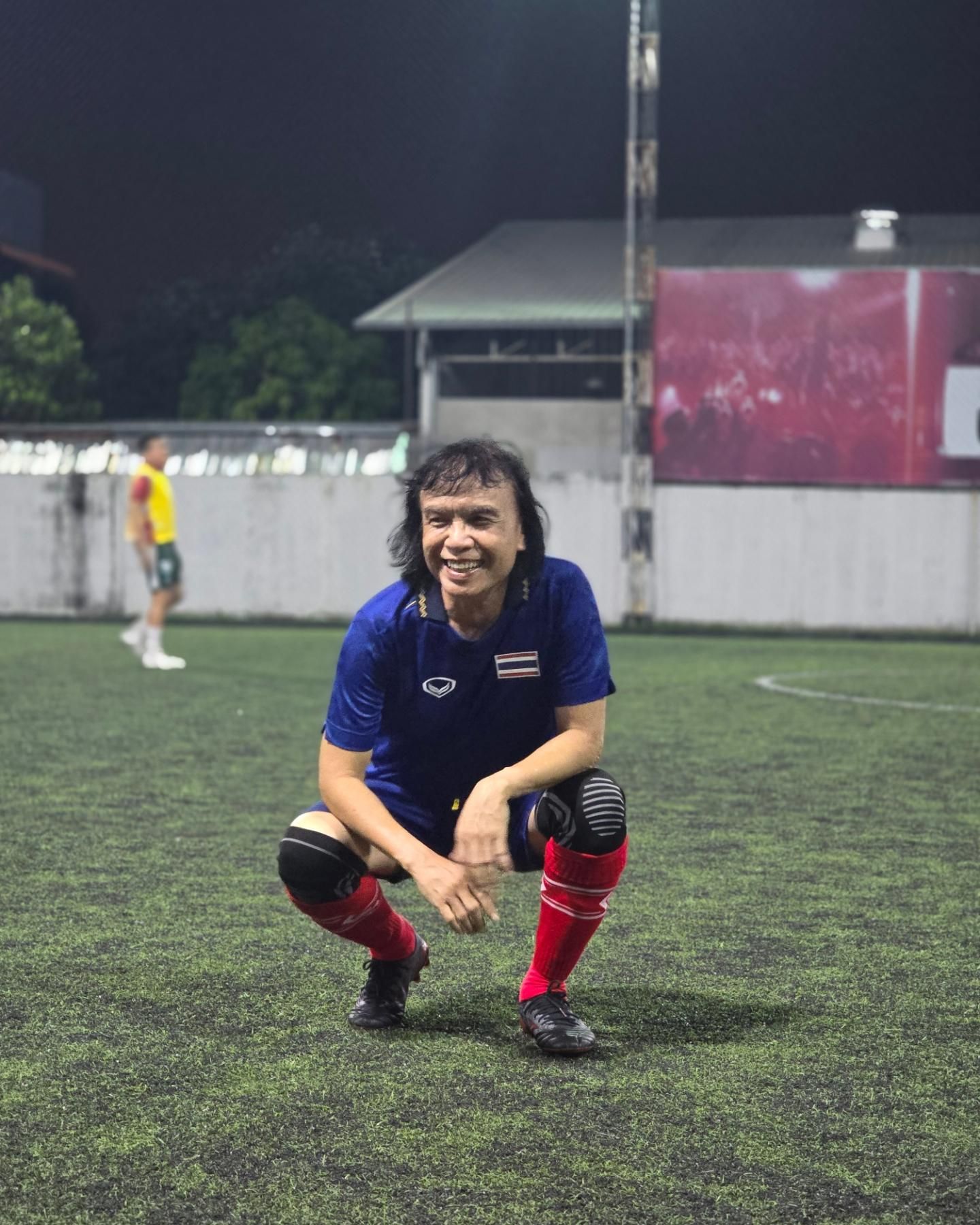 สลา คุณวุฒิ