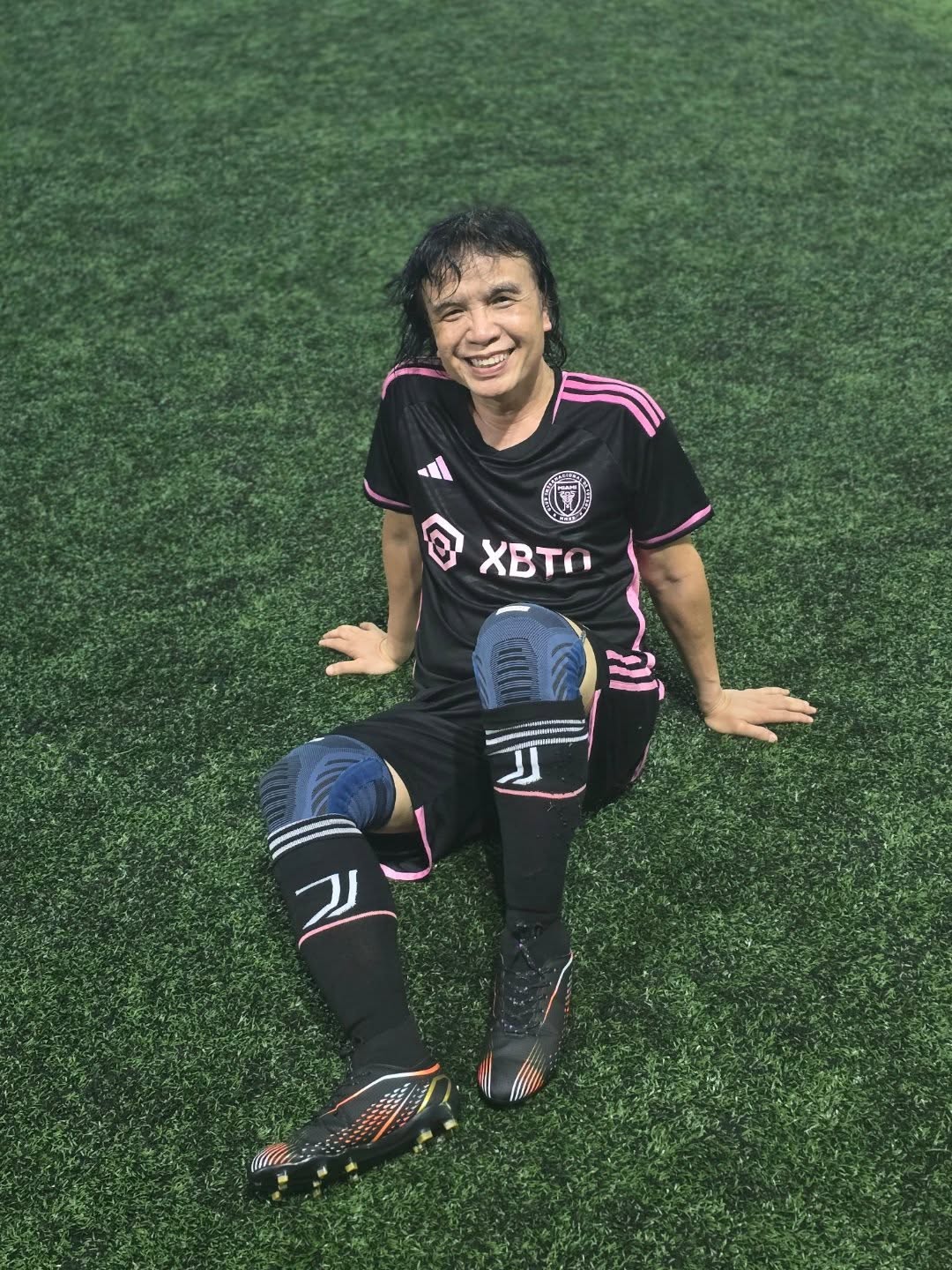 สลา คุณวุฒิ