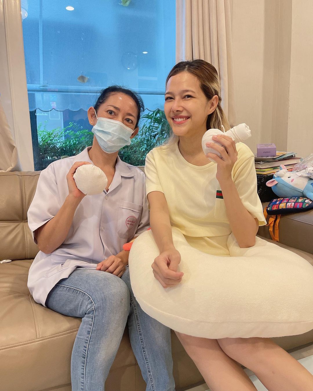 แนท - ณัฐชา นวลแจ่ม