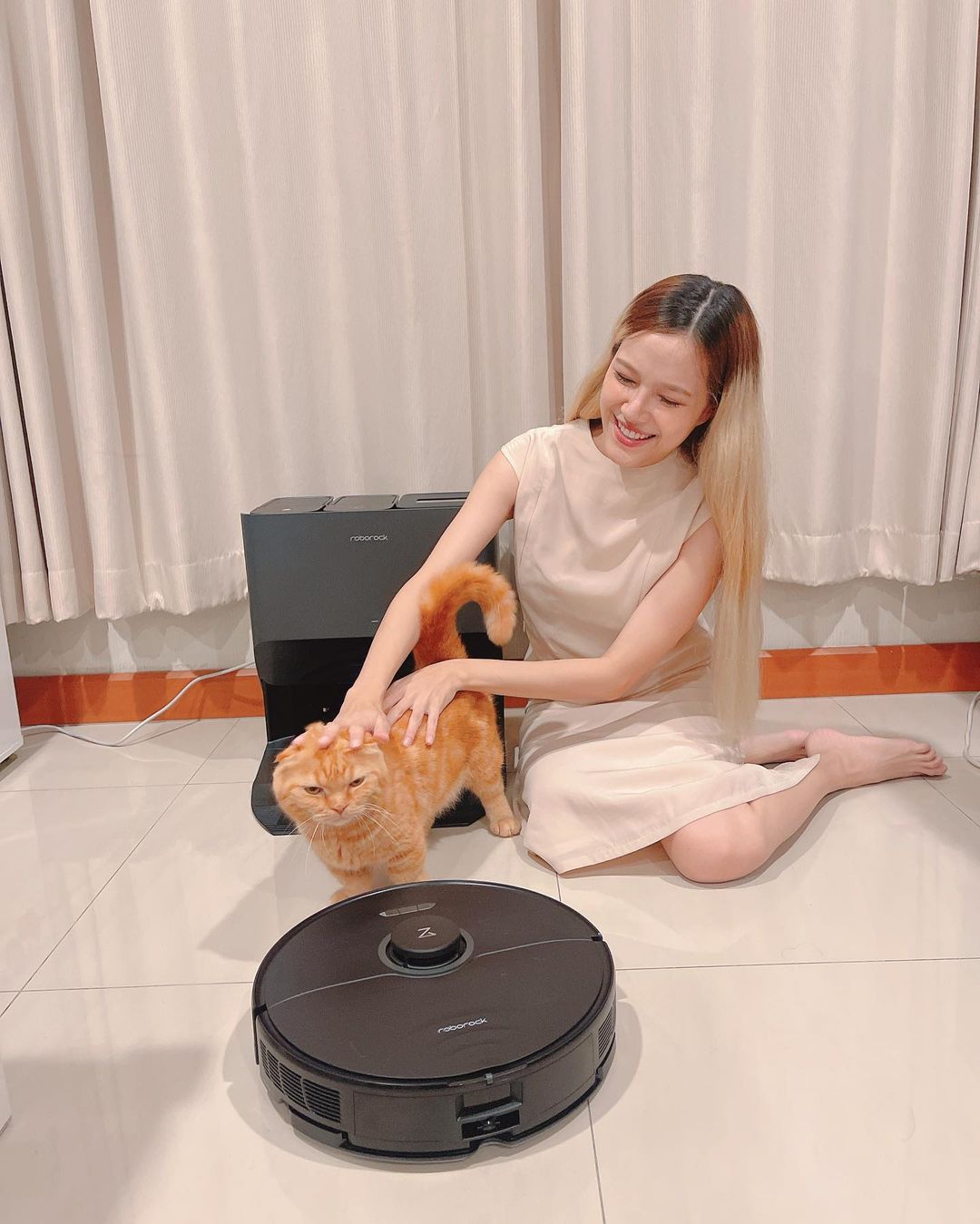 แนท - ณัฐชา นวลแจ่ม