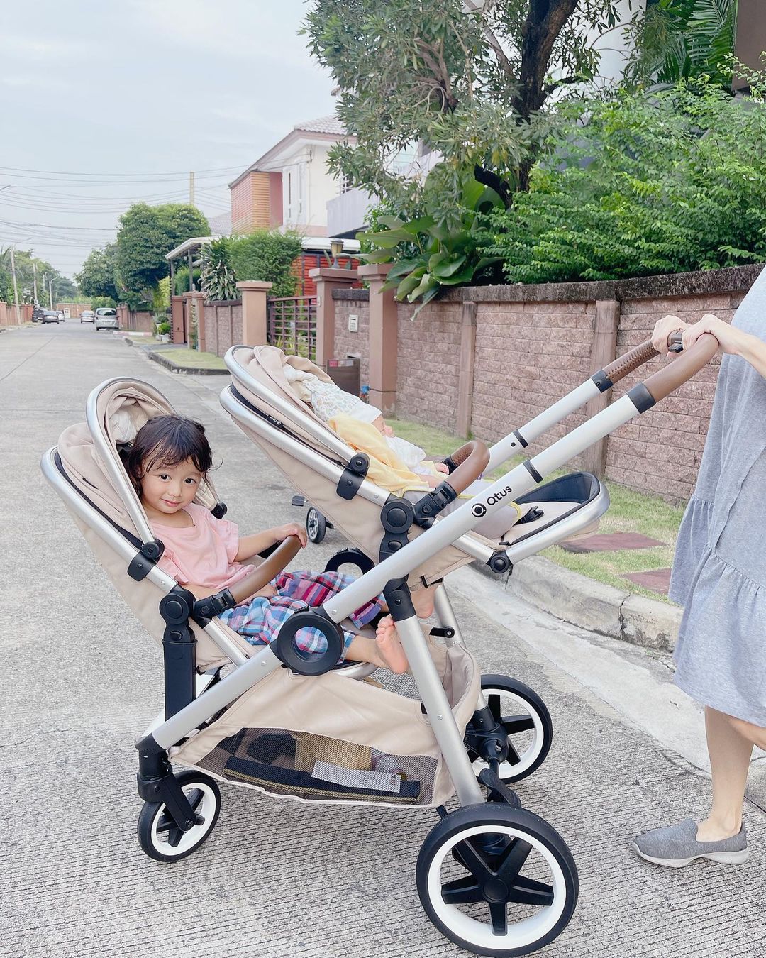 แนท - ณัฐชา นวลแจ่ม