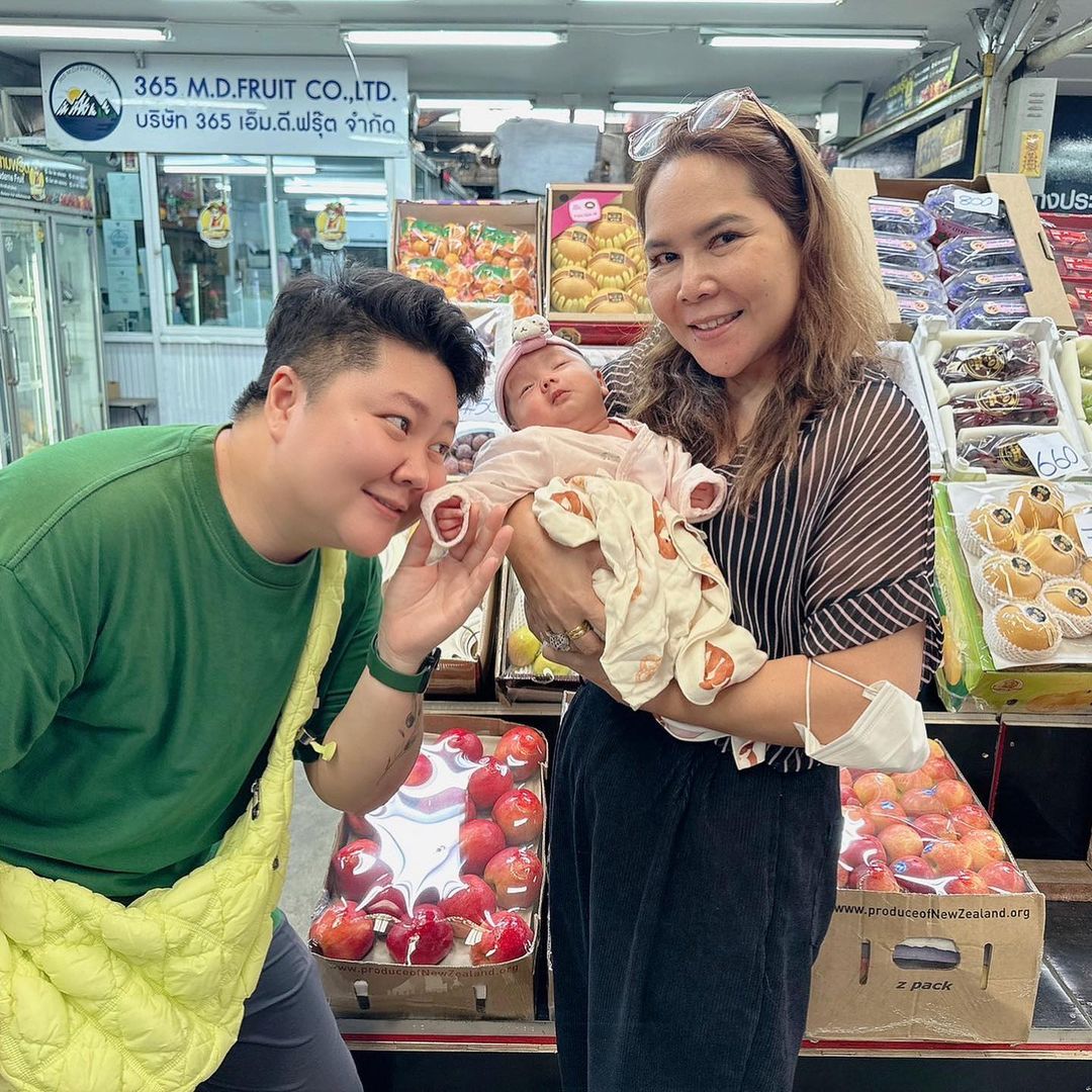 แนท - ณัฐชา นวลแจ่ม