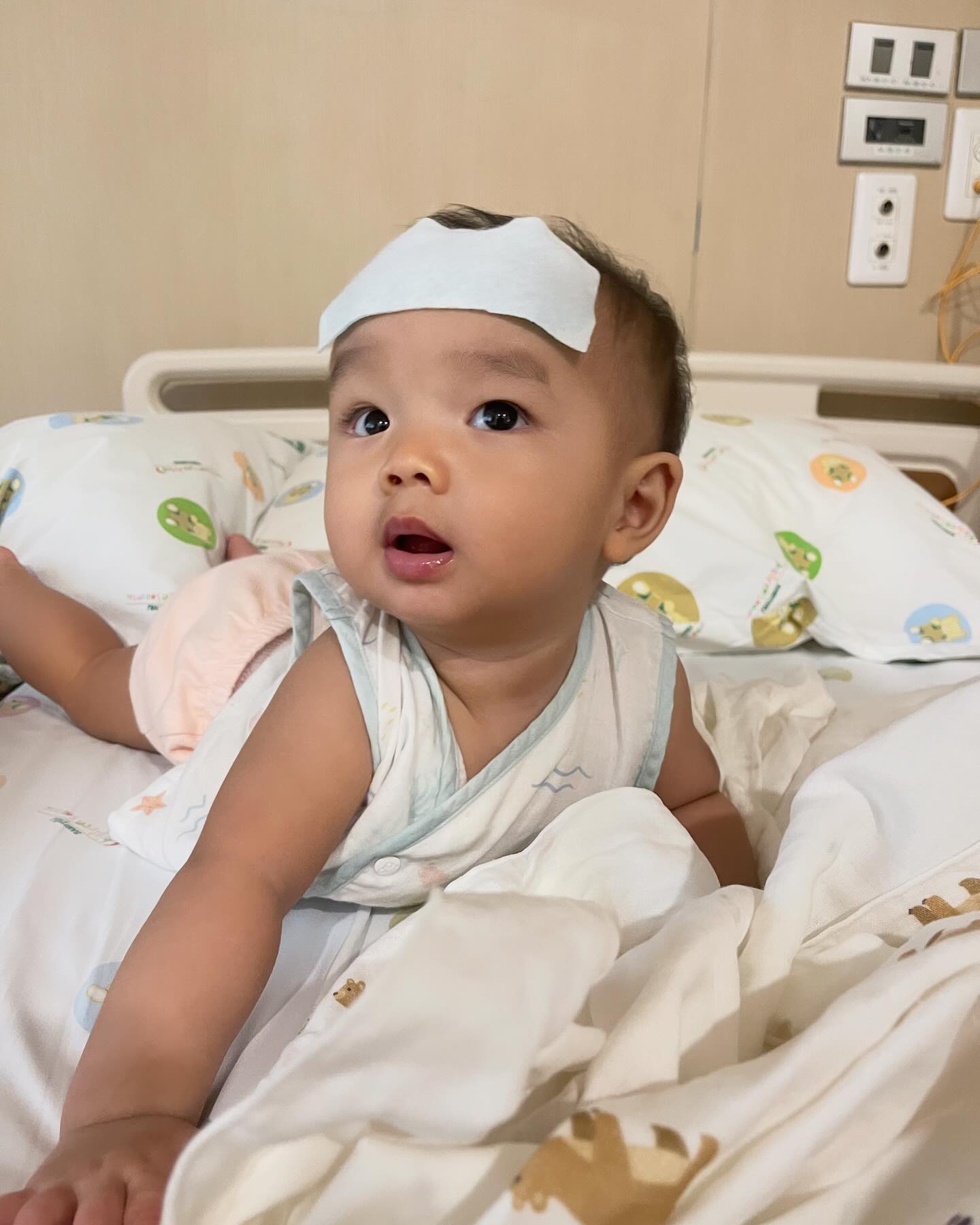 แนท - ณัฐชา นวลแจ่ม