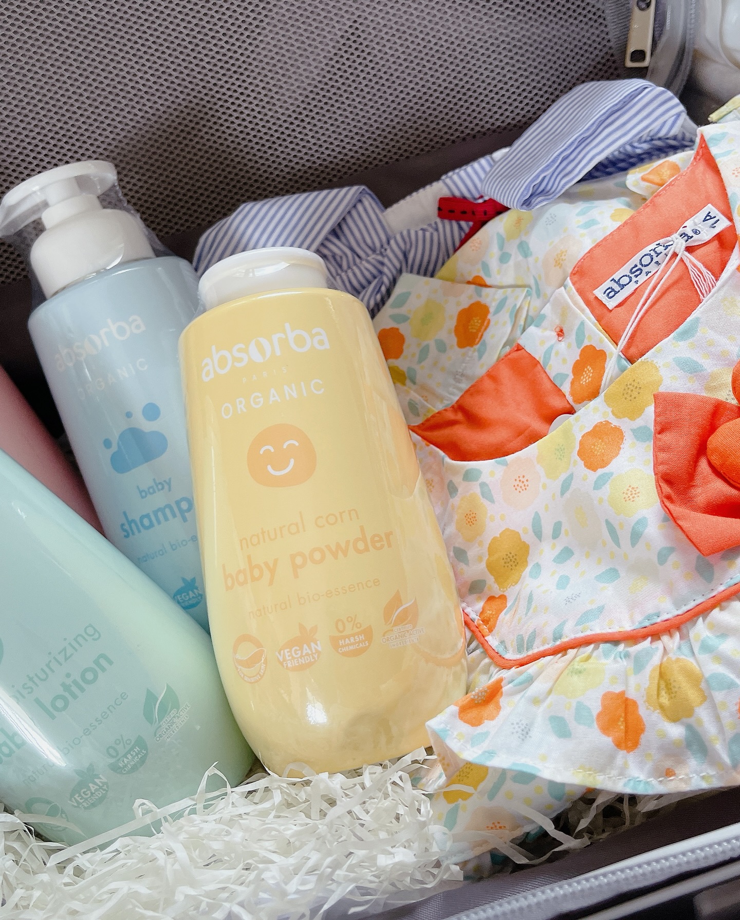 แนท - ณัฐชา นวลแจ่ม