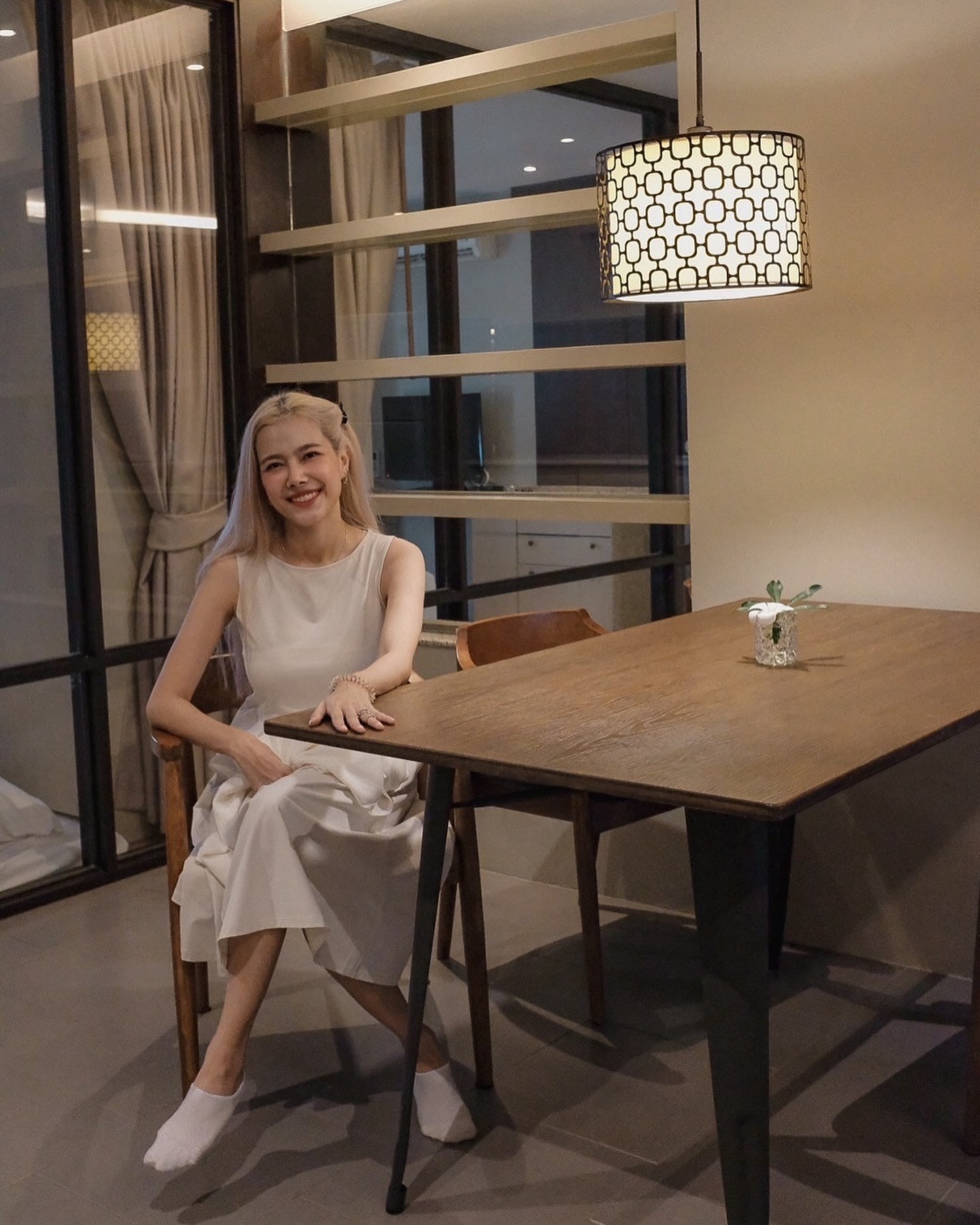 แนท - ณัฐชา นวลแจ่ม