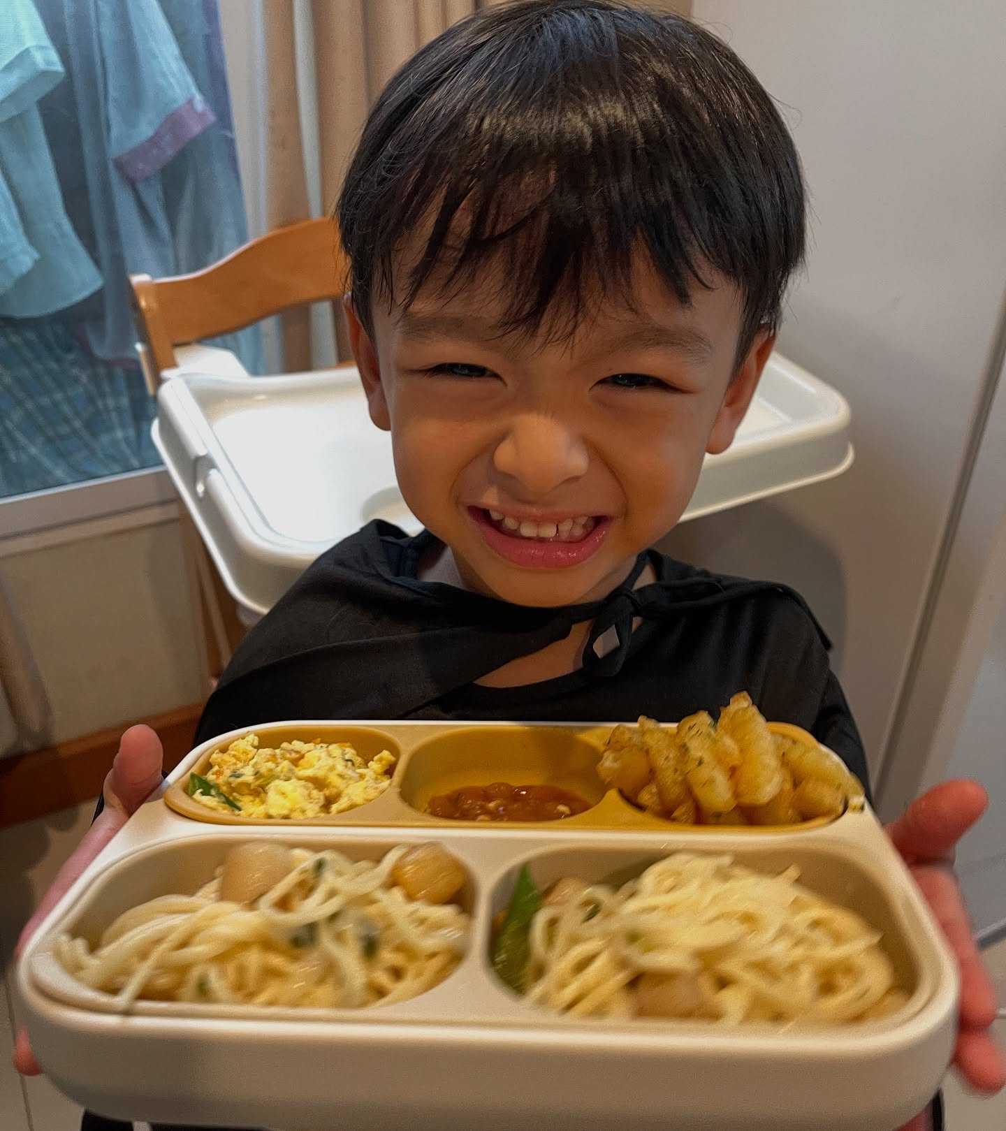 แนท - ณัฐชา นวลแจ่ม