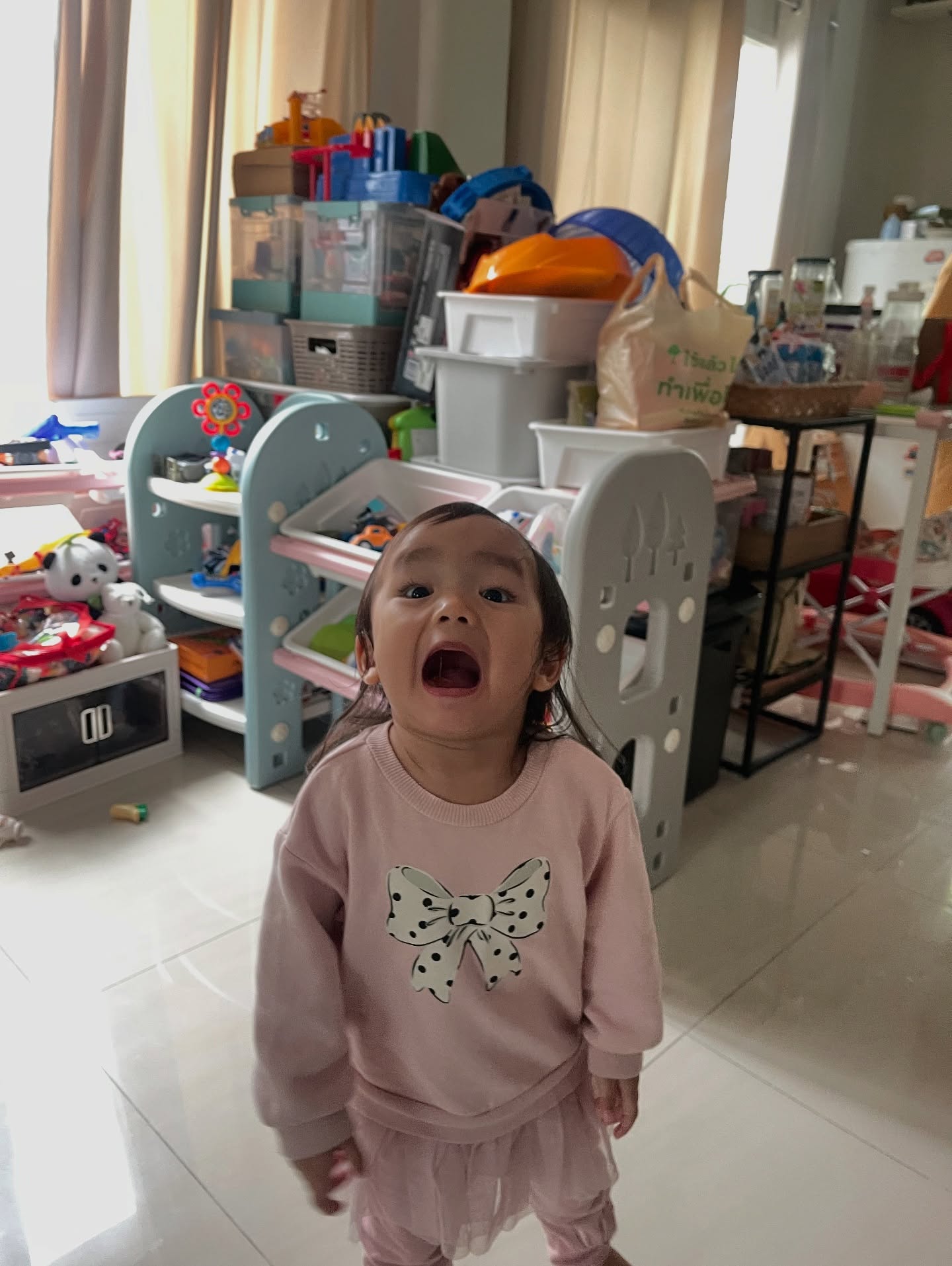 แนท - ณัฐชา นวลแจ่ม