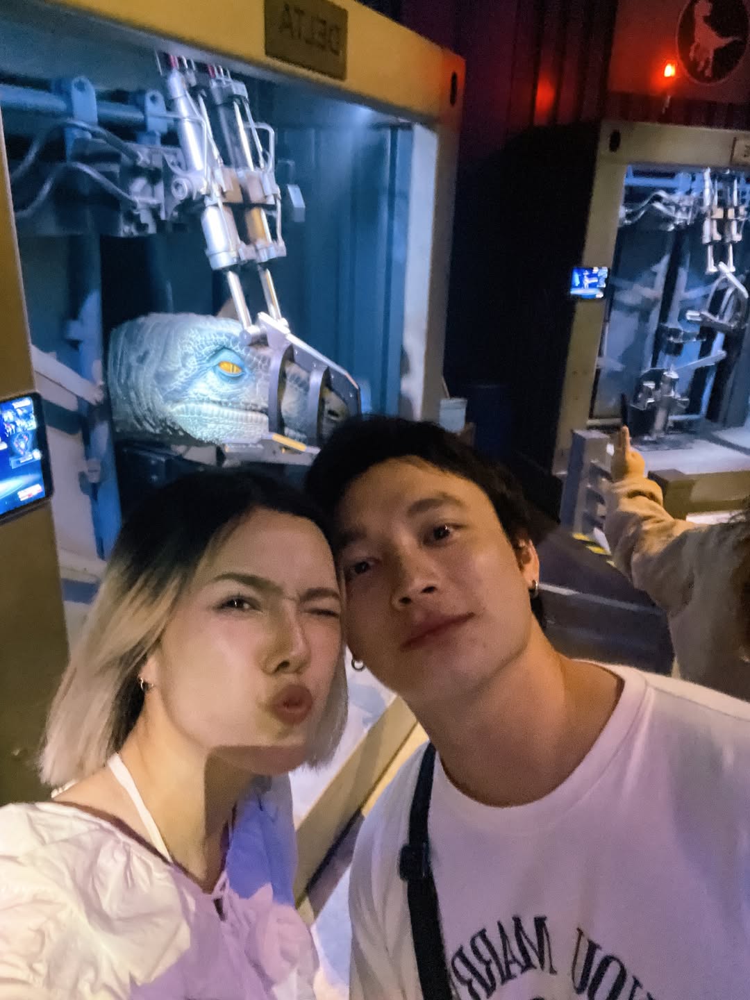 แนท - ณัฐชา นวลแจ่ม