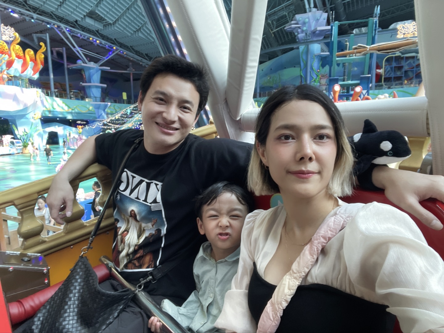 แนท - ณัฐชา นวลแจ่ม