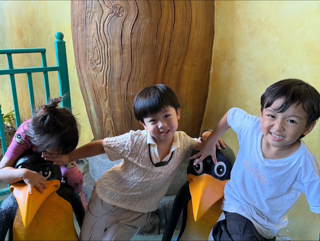 แนท - ณัฐชา นวลแจ่ม