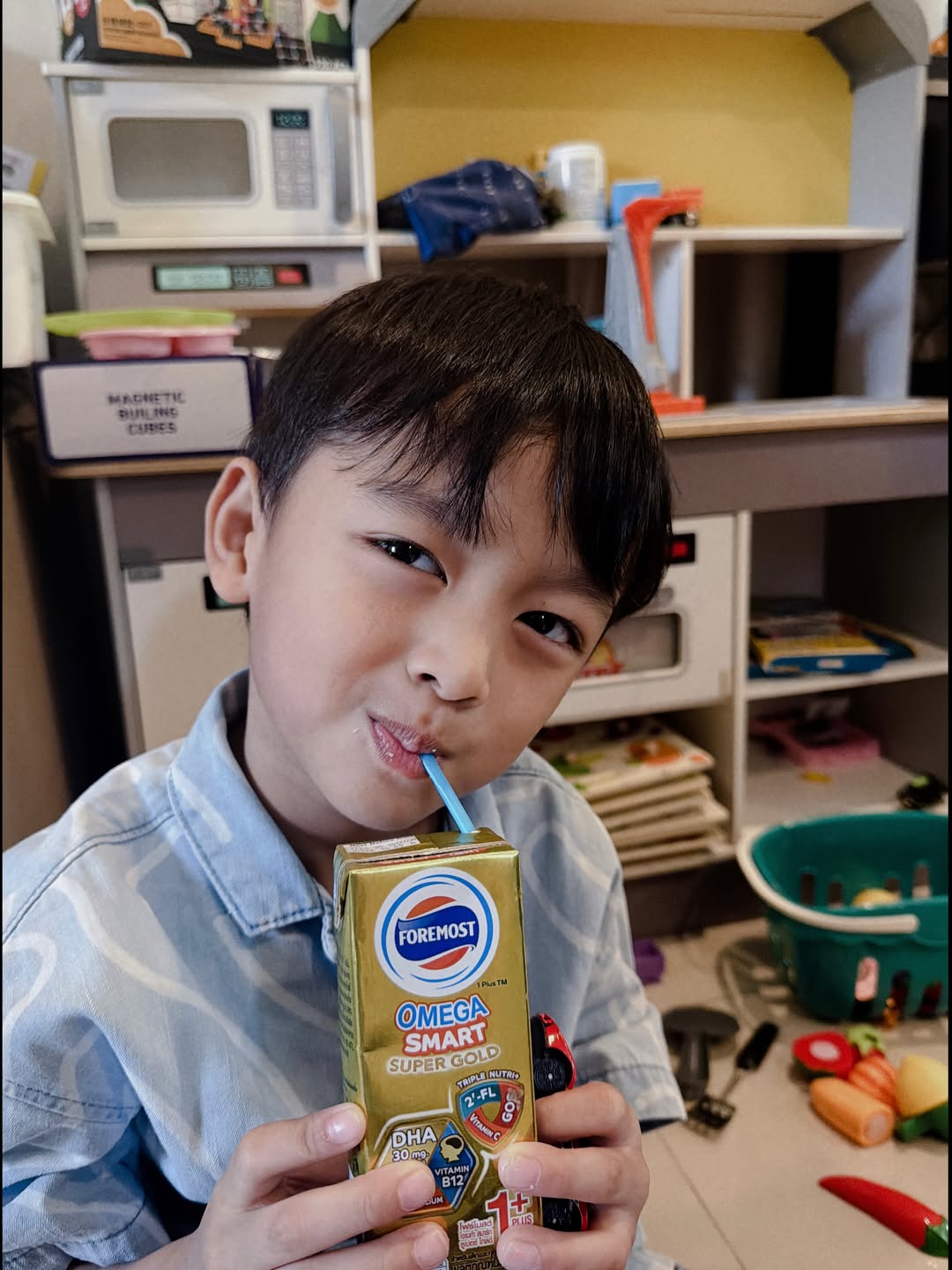 แนท - ณัฐชา นวลแจ่ม