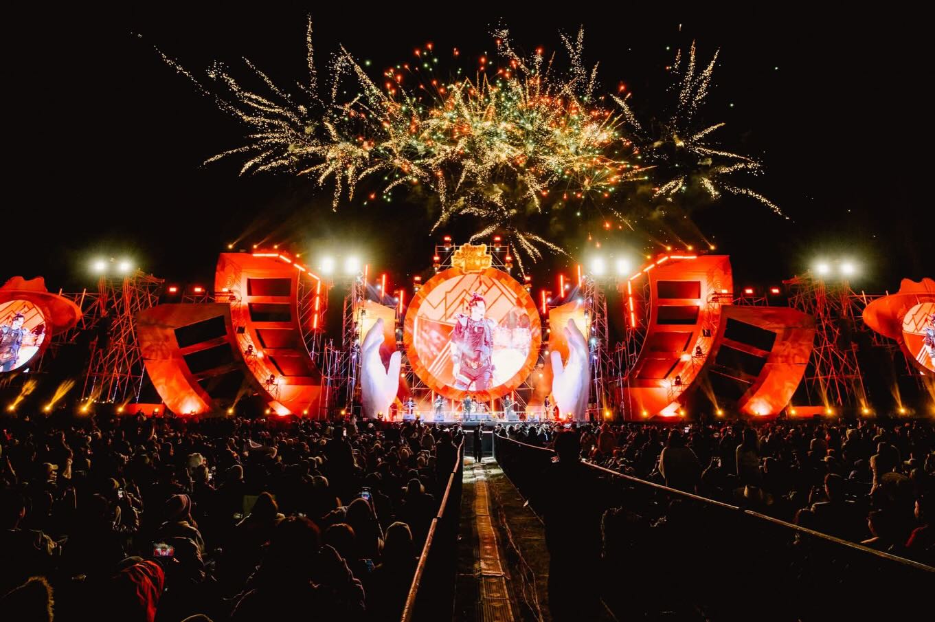 เบิ้ล ปทุมราช