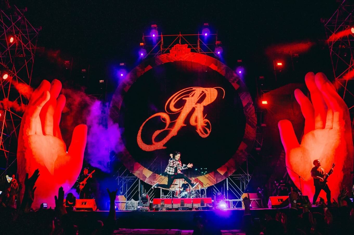 เบิ้ล ปทุมราช