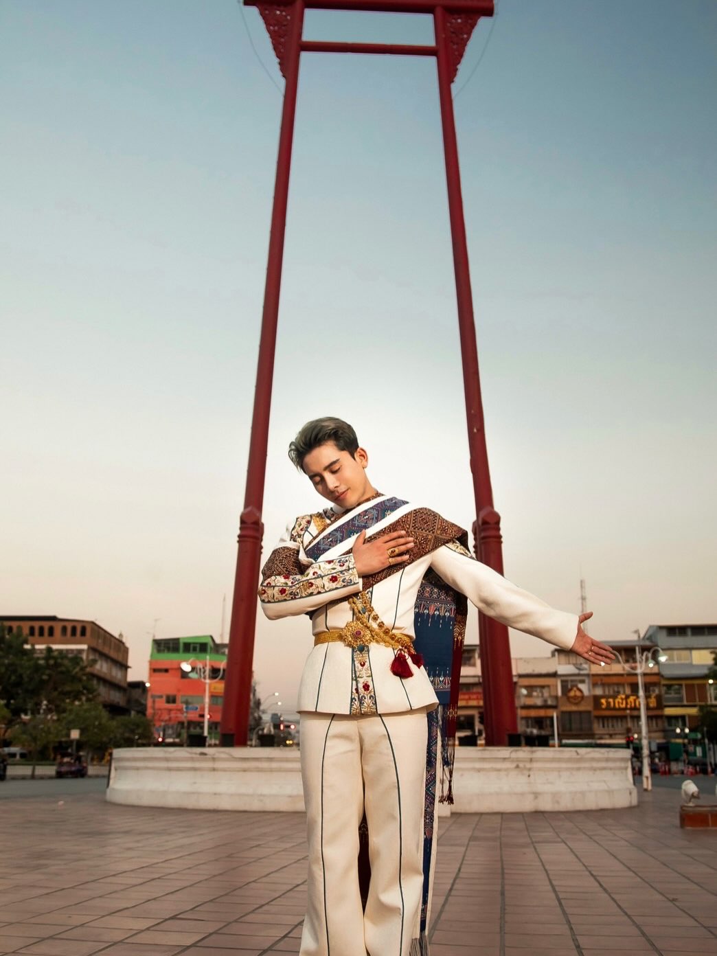 เบิ้ล ปทุมราช