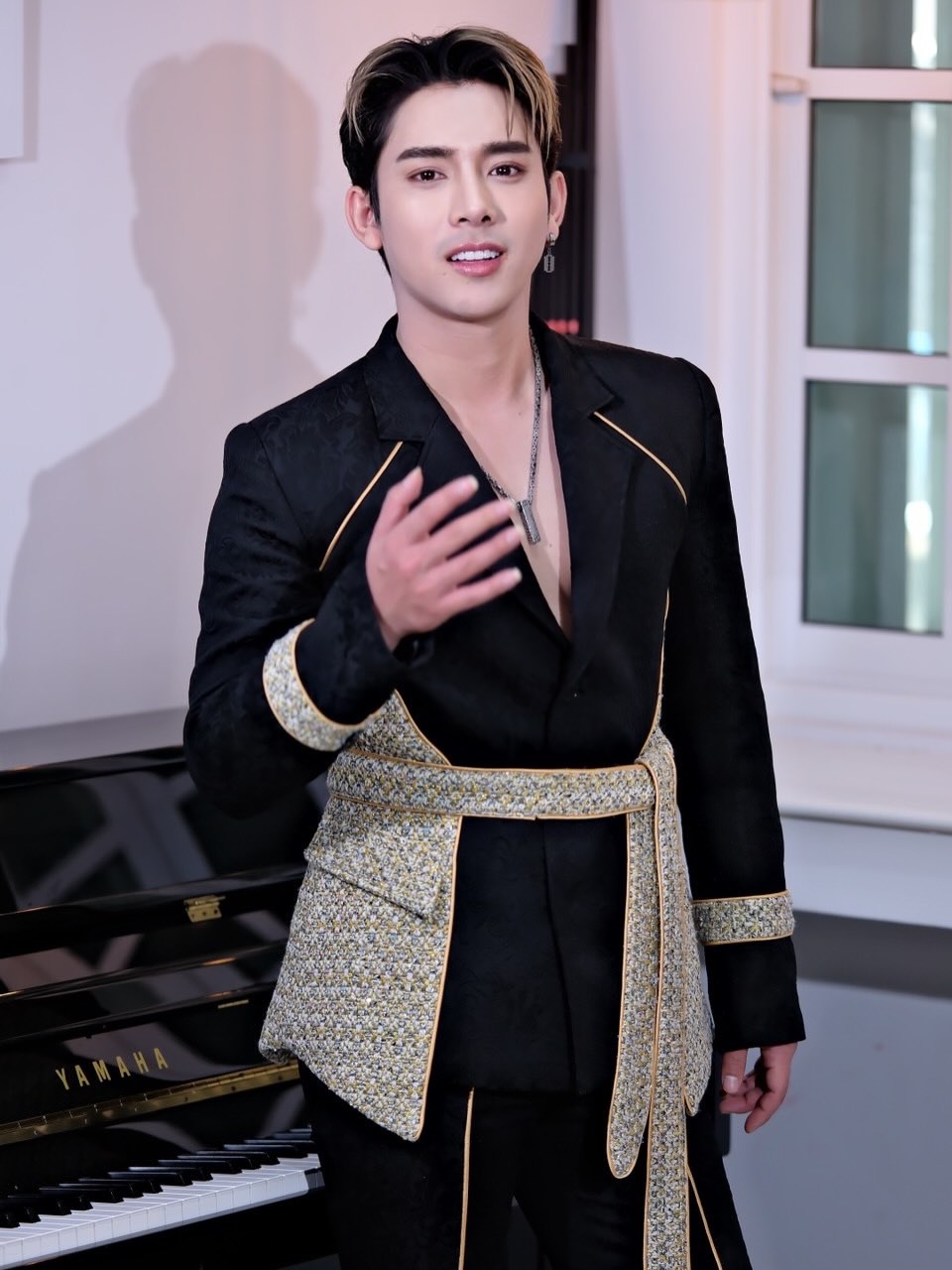 เบิ้ล ปทุมราช