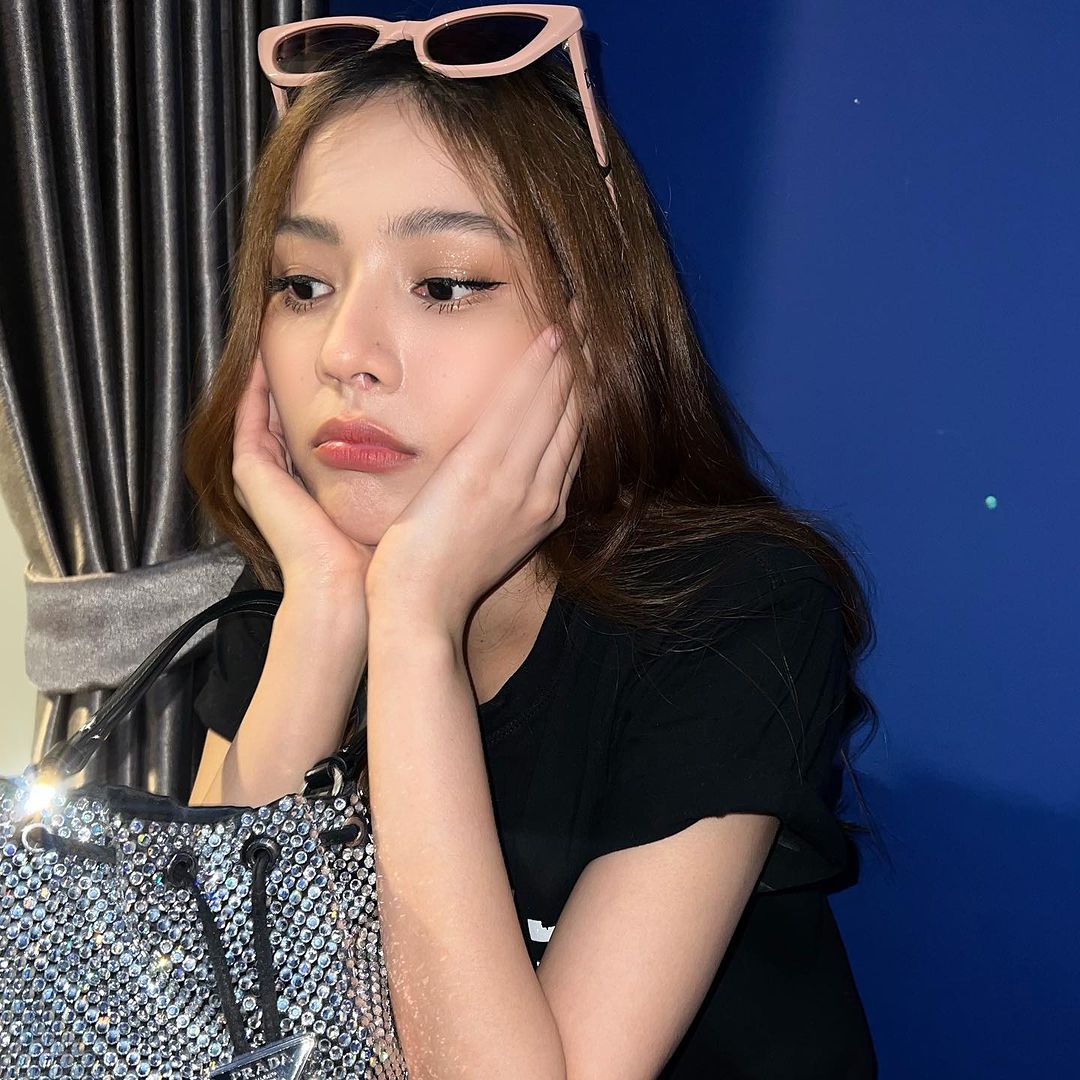 พีพี - พัชญา เพียรเสมอ