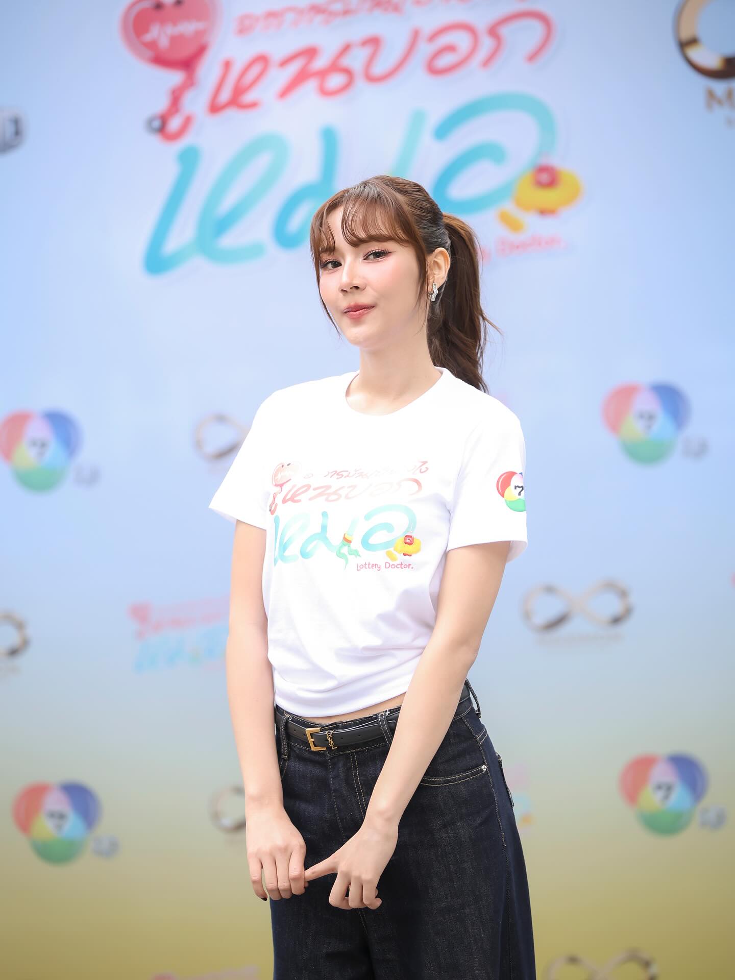พีพี - พัชญา เพียรเสมอ