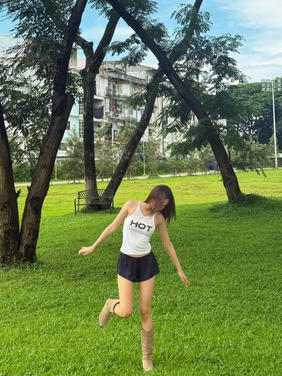 พีพี - พัชญา เพียรเสมอ