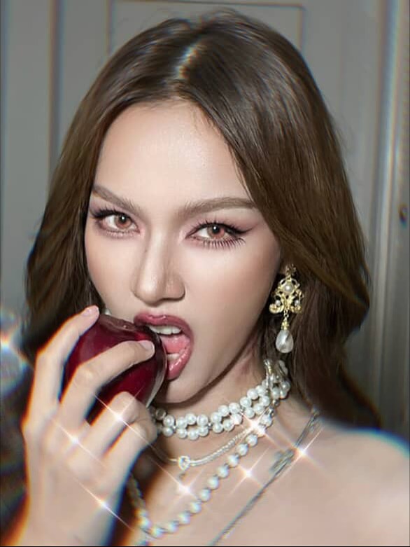 พีพี - พัชญา เพียรเสมอ