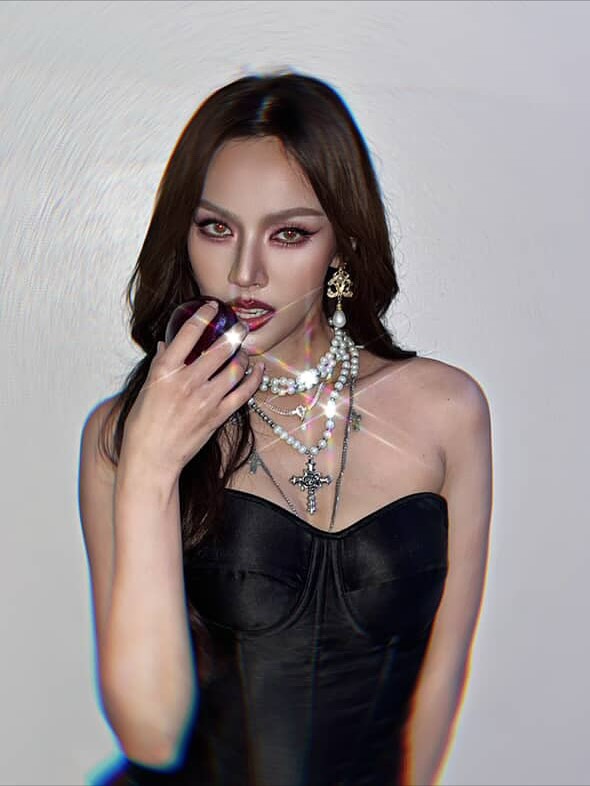 พีพี - พัชญา เพียรเสมอ