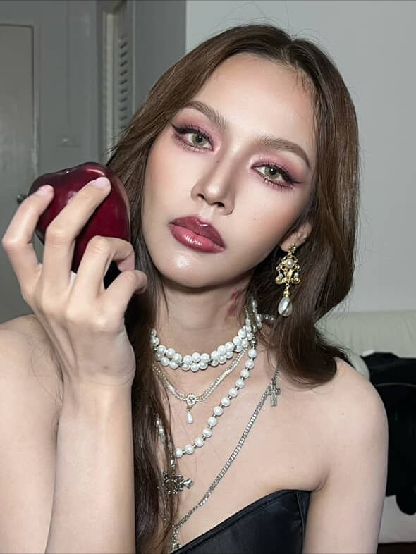 พีพี - พัชญา เพียรเสมอ