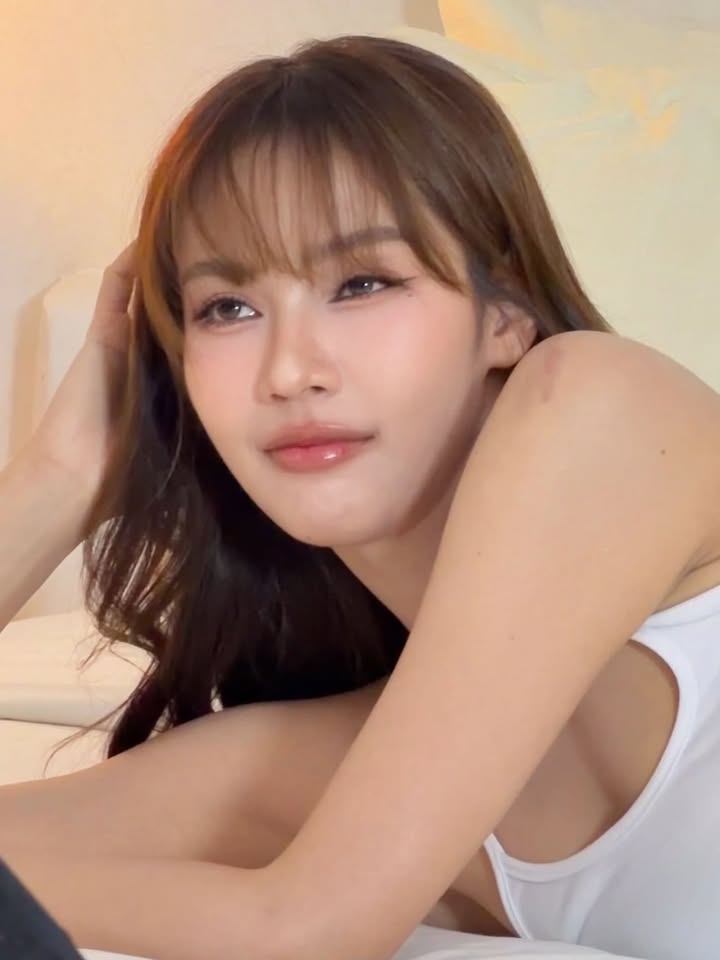 พีพี - พัชญา เพียรเสมอ