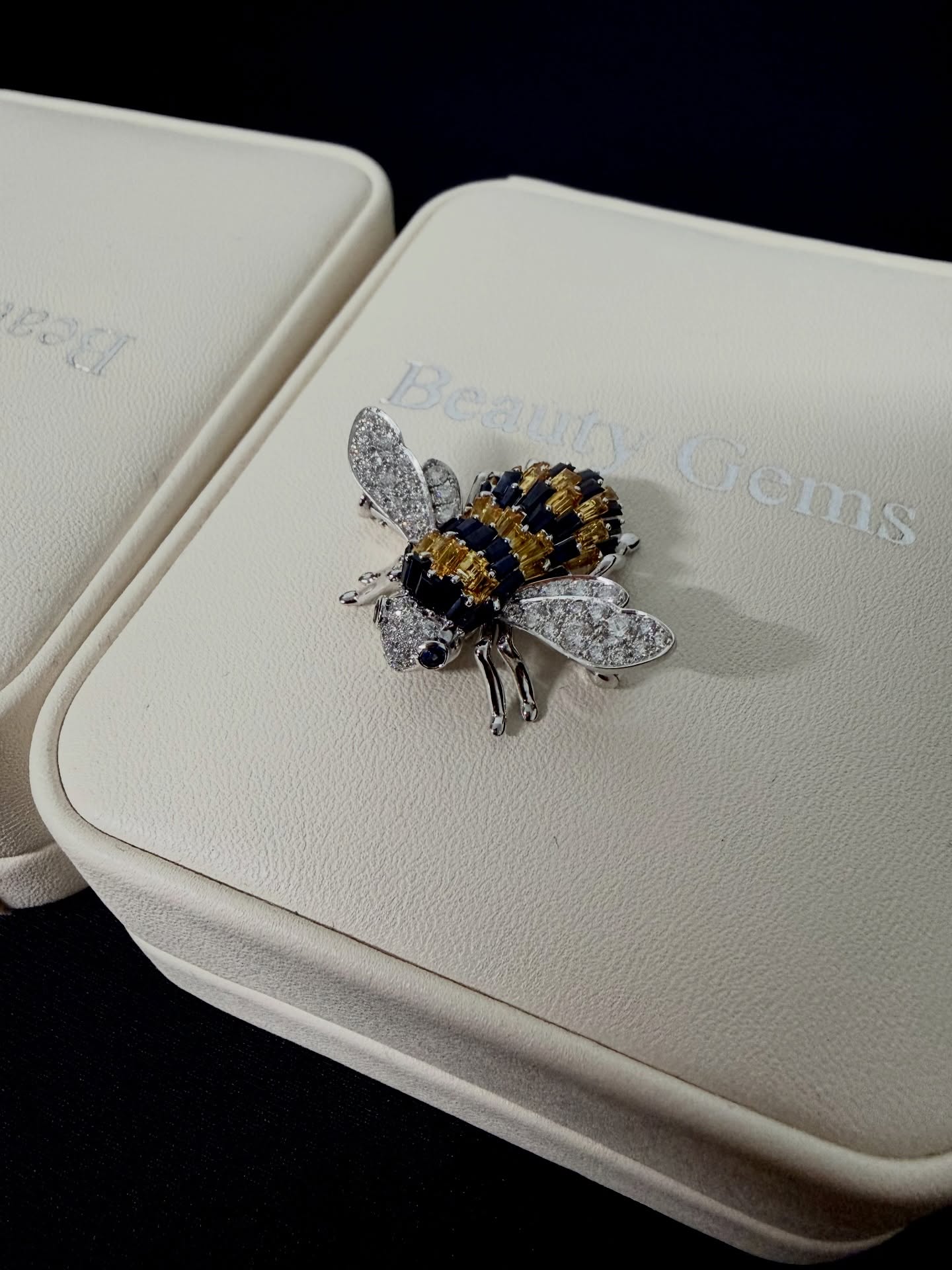 แจม - รชตะ หัมพานนท์