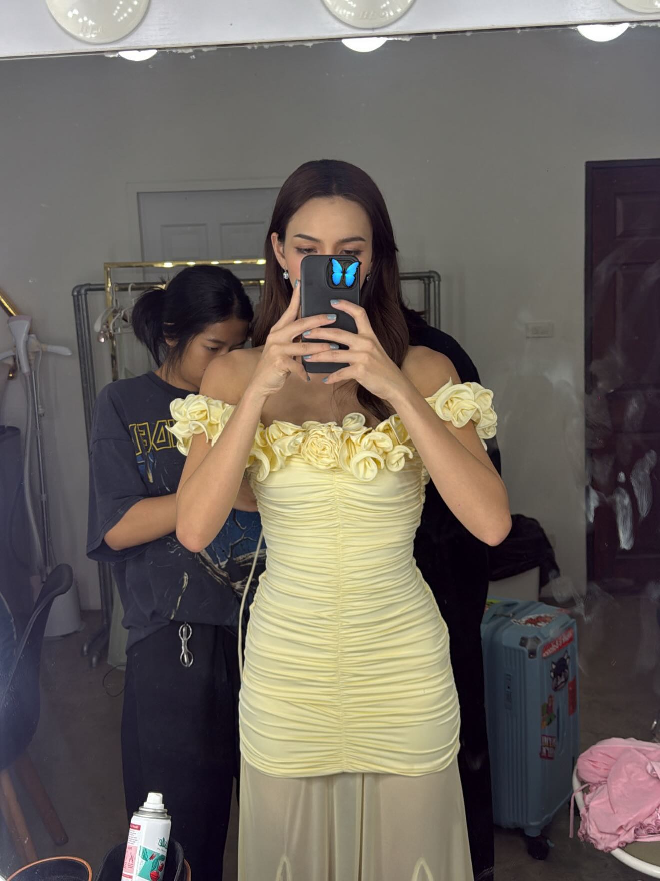 ลิตา - คาลิยา นิฮุต