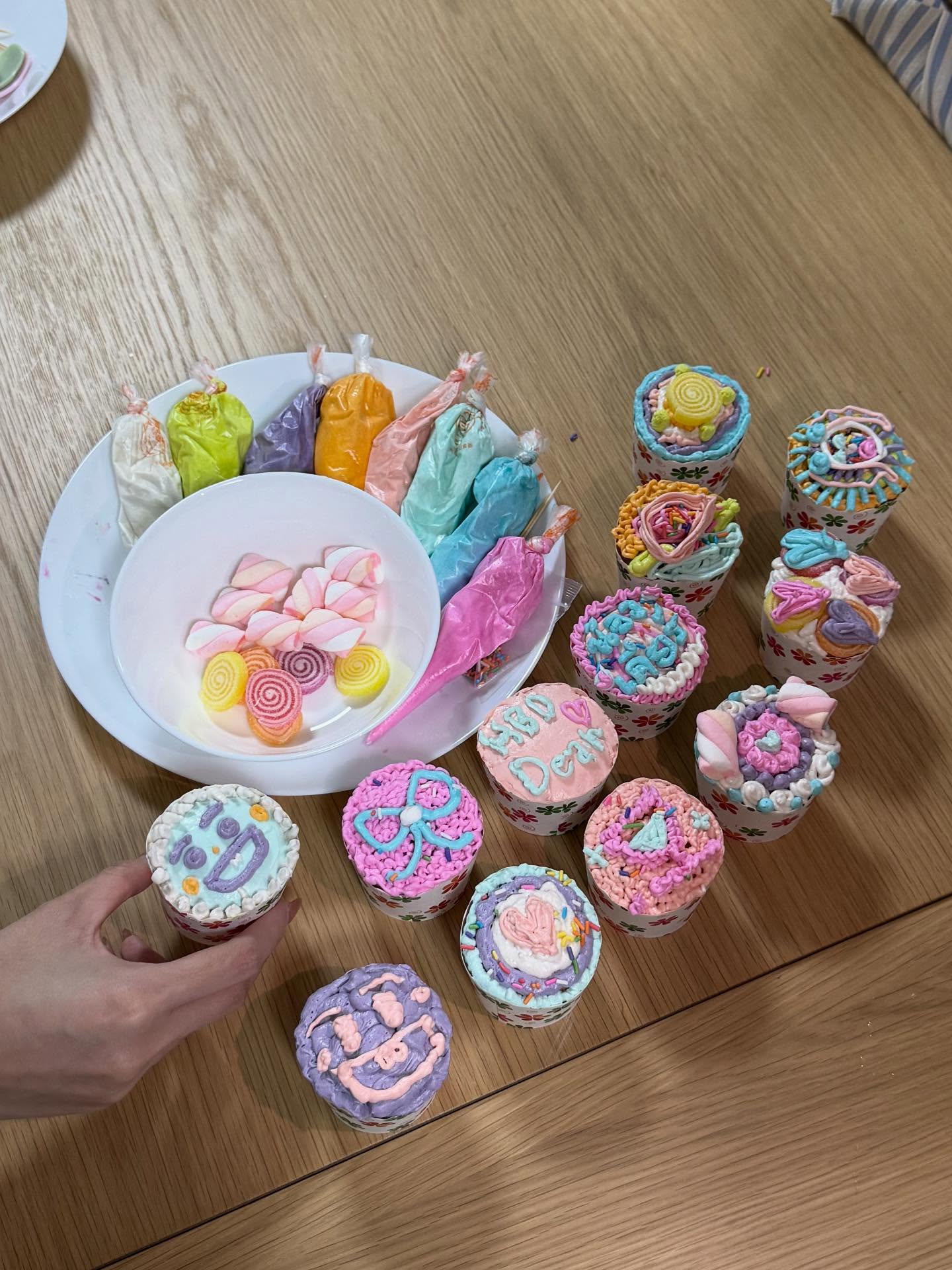 ลิตา - คาลิยา นิฮุต