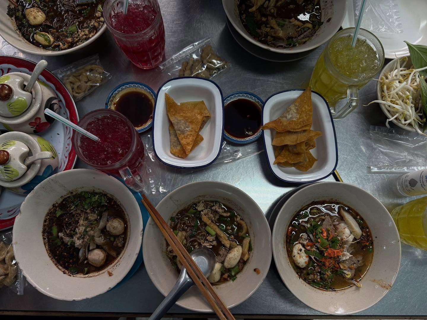 ลิตา - คาลิยา นิฮุต