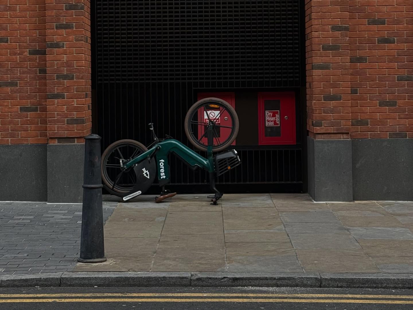 ลิตา - คาลิยา นิฮุต