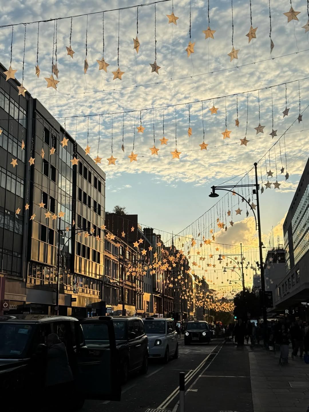 ลิตา - คาลิยา นิฮุต