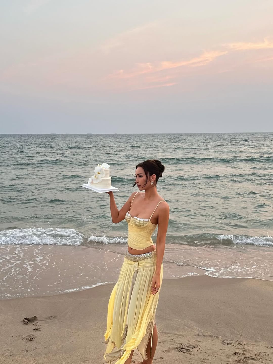 ลิตา - คาลิยา นิฮุต