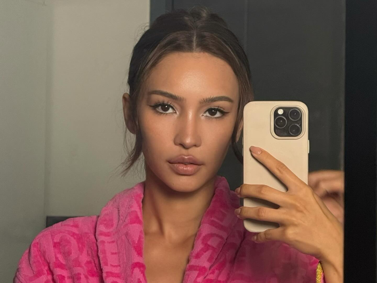 ลิตา - คาลิยา นิฮุต