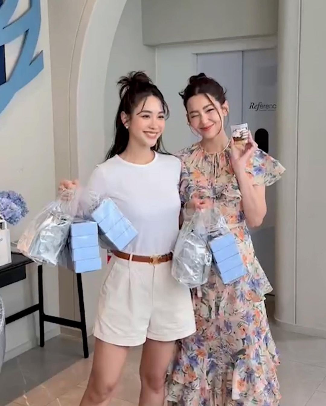 มิน - พีชญา วัฒนามนตรี